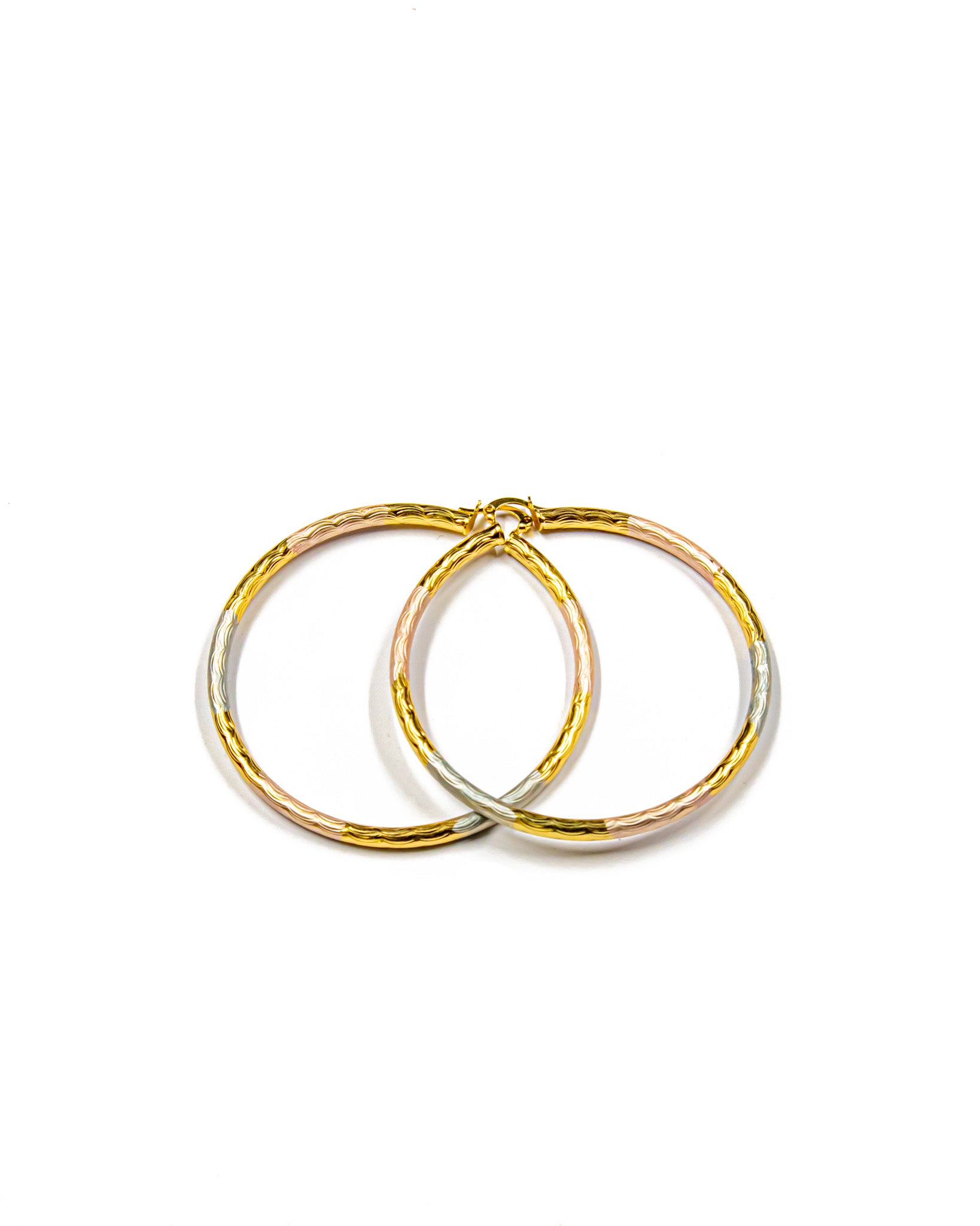 Arete tipo arracada - M1 Oro Laminado
