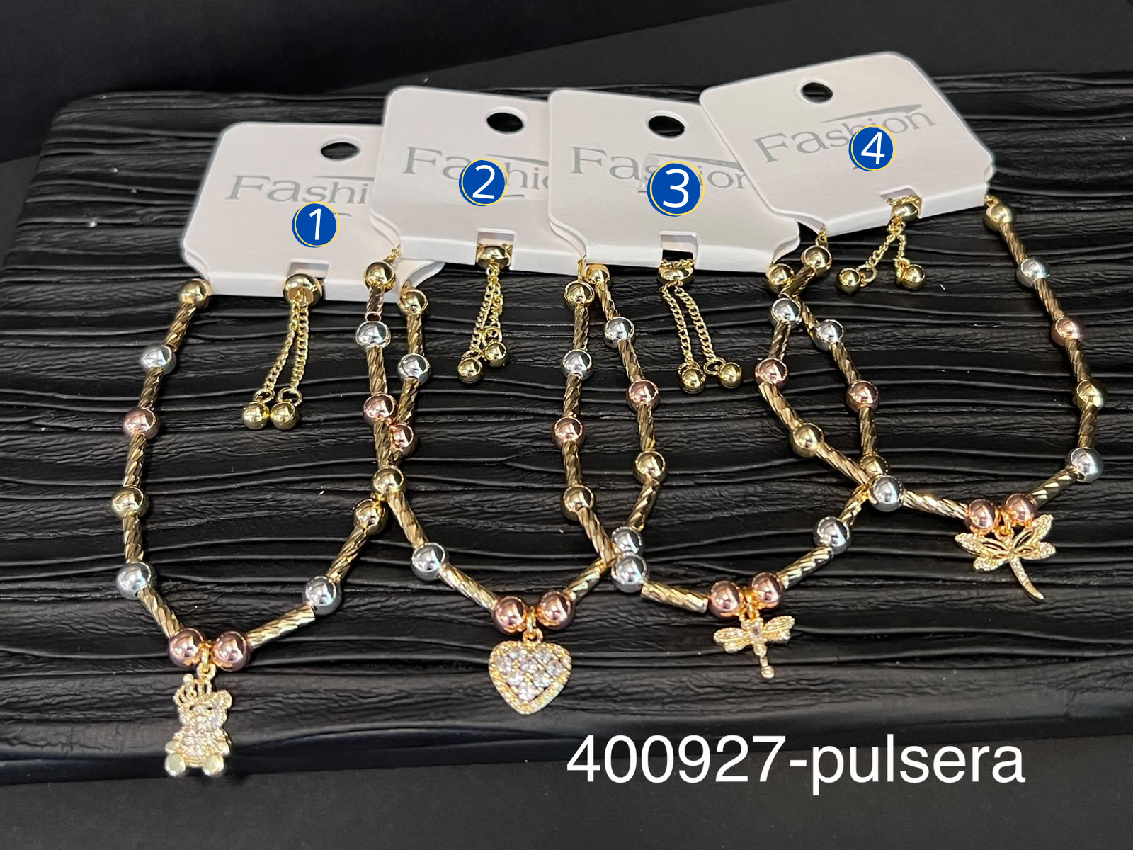 [13/AGOSTO/26] Pulseras de tres colores con Dije Ajustable M4 Oro Laminado