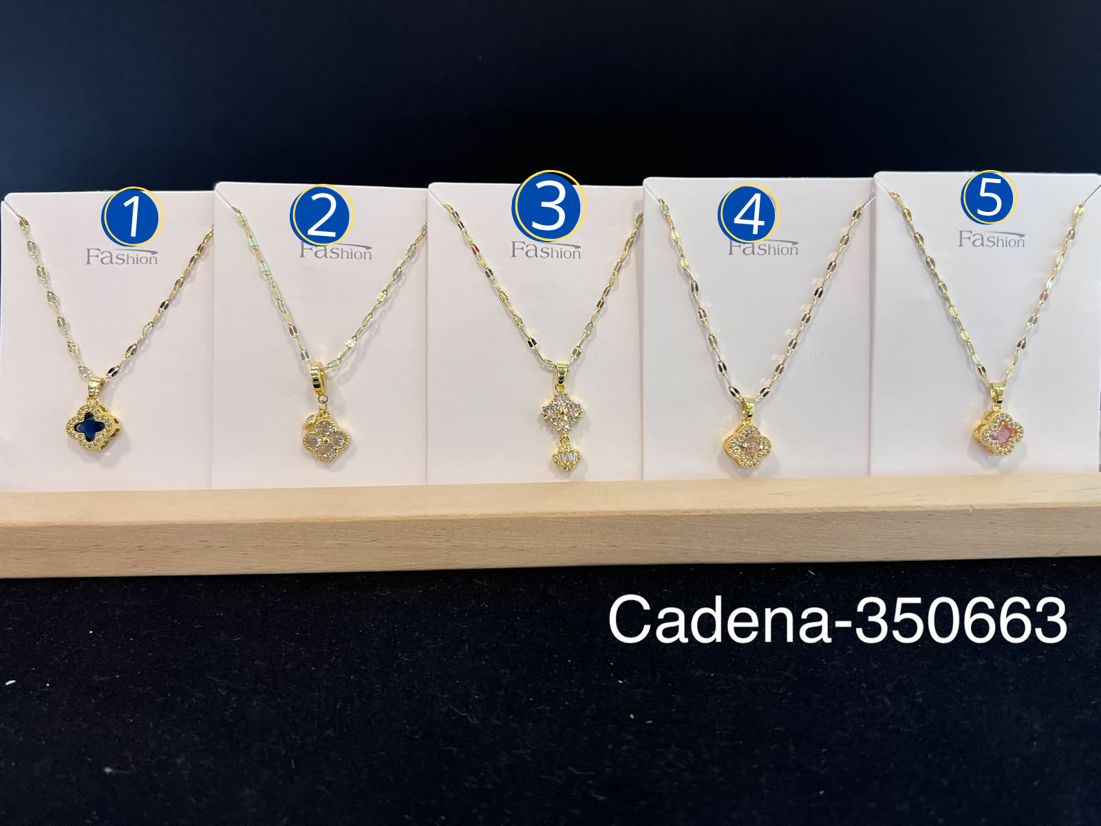 [13/AGOSTO/26] Collares Dorados con Dije M10 Oro Laminado