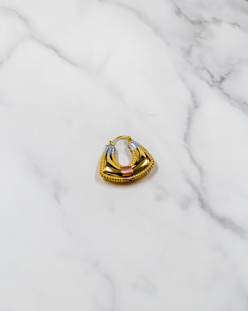 Aretes tipo canasta - M2 Oro Laminado