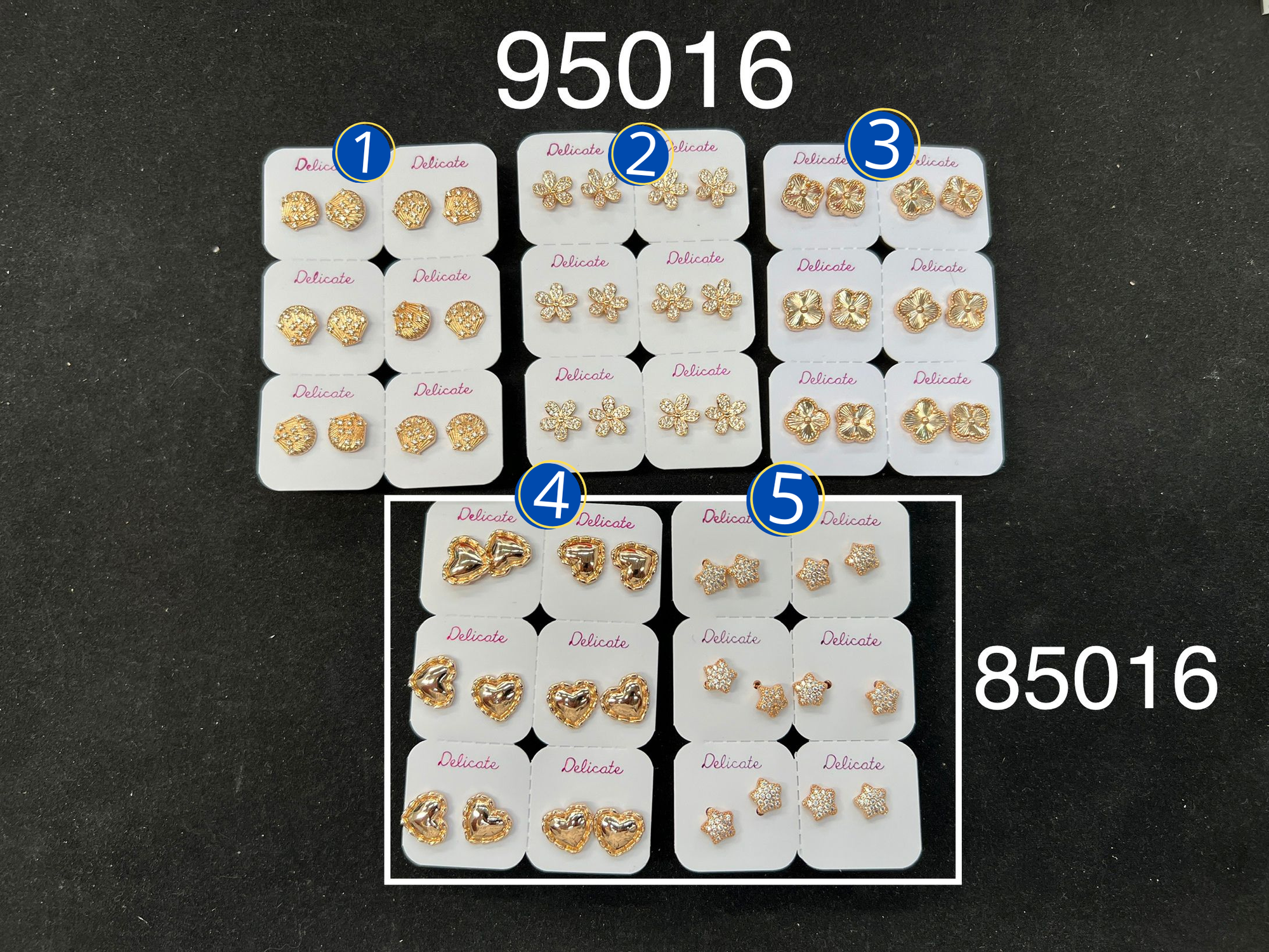 [05/AGOSTO/26] Paquete de 6 pares de aretes Dorados M1 Oro Laminado