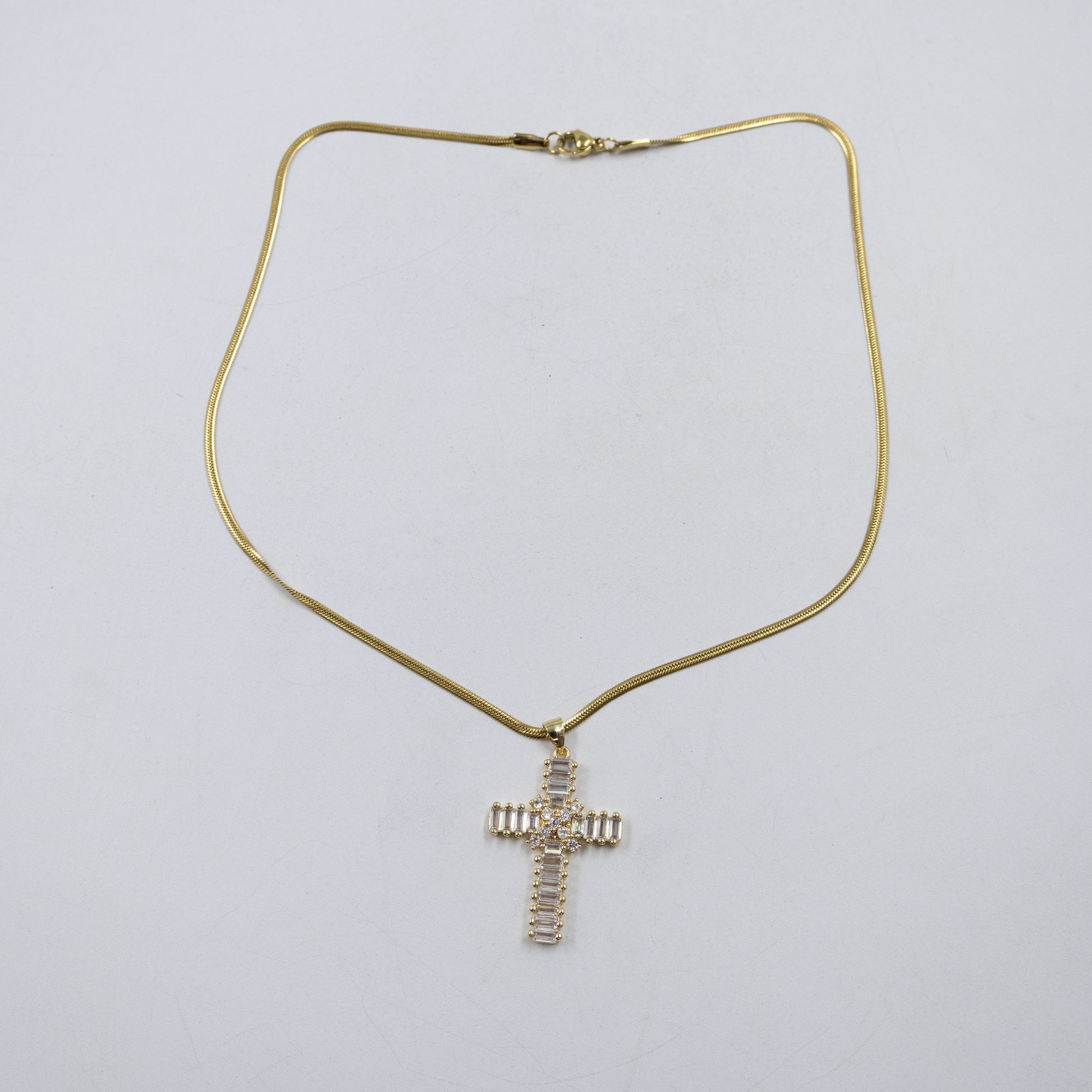 Collar Dorado Religioso M2 Oro Laminado