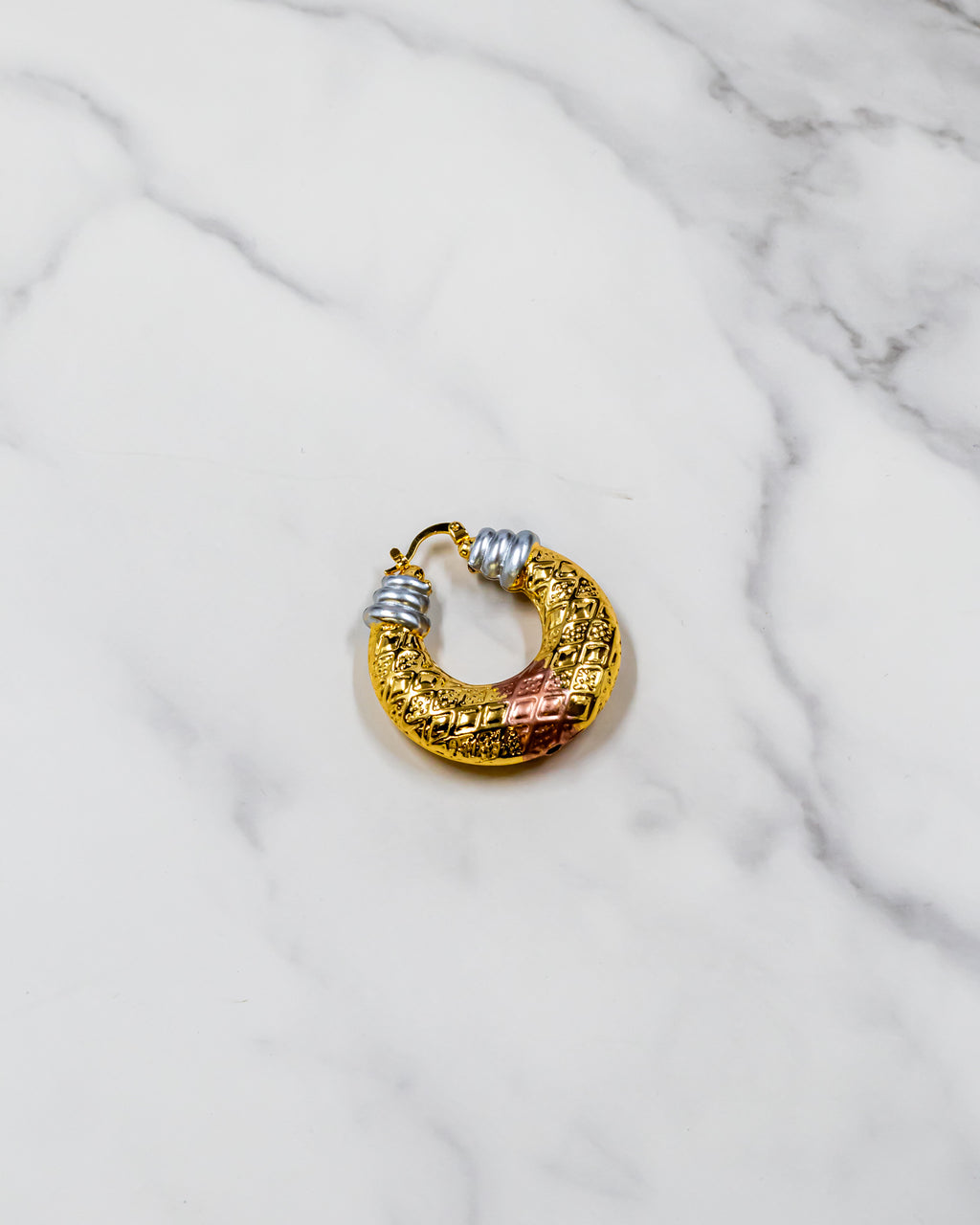 Aretes tipo canasta - M2 Oro Laminado