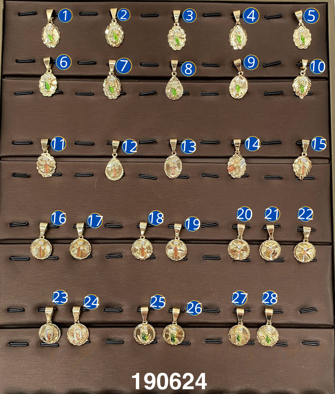 Dije Dorado M3 Oro Laminado