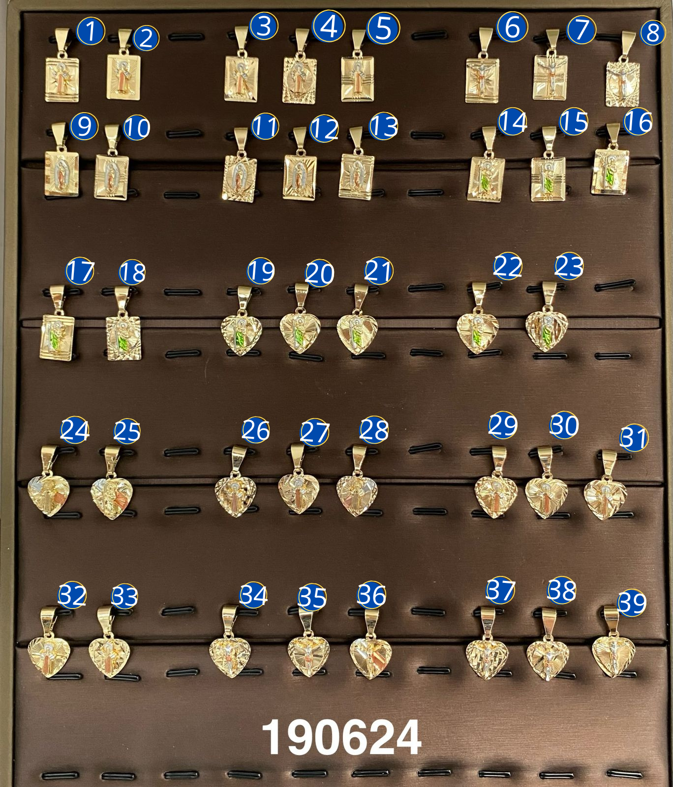 Dije Dorado M1 Oro Laminado