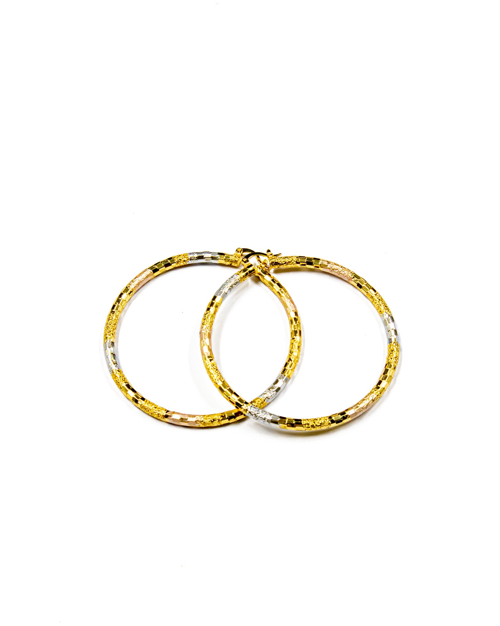 Arete tipo arracada - M9 Oro Laminado