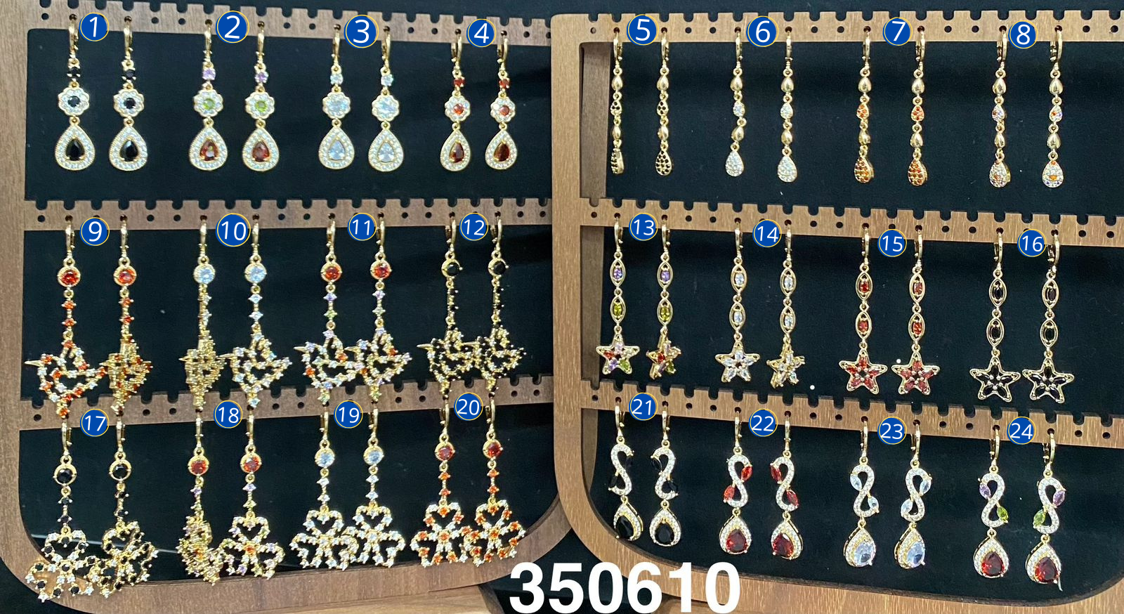 Aretes Largos con piedras M2 Oro Laminado 04/03/26