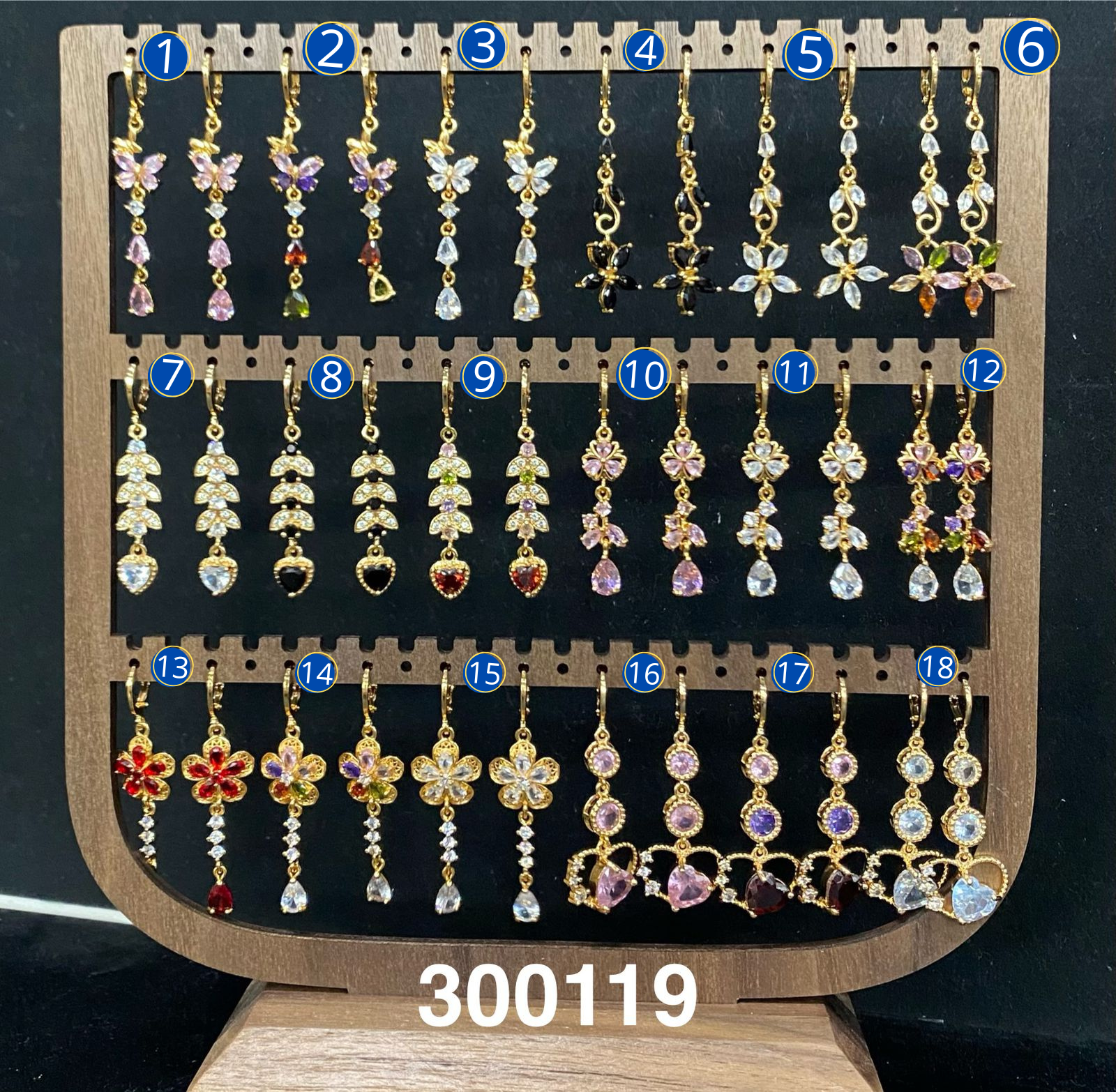 Aretes Largos con piedras M1 Oro Laminado 04/03/26