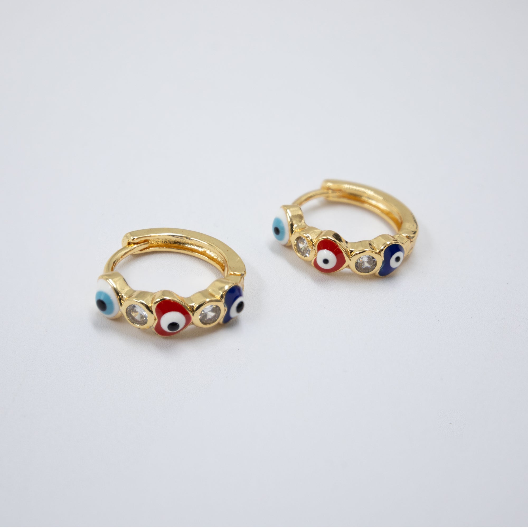 Arete Dorado de Ojo Turco con Piedras M2 Oro Laminado
