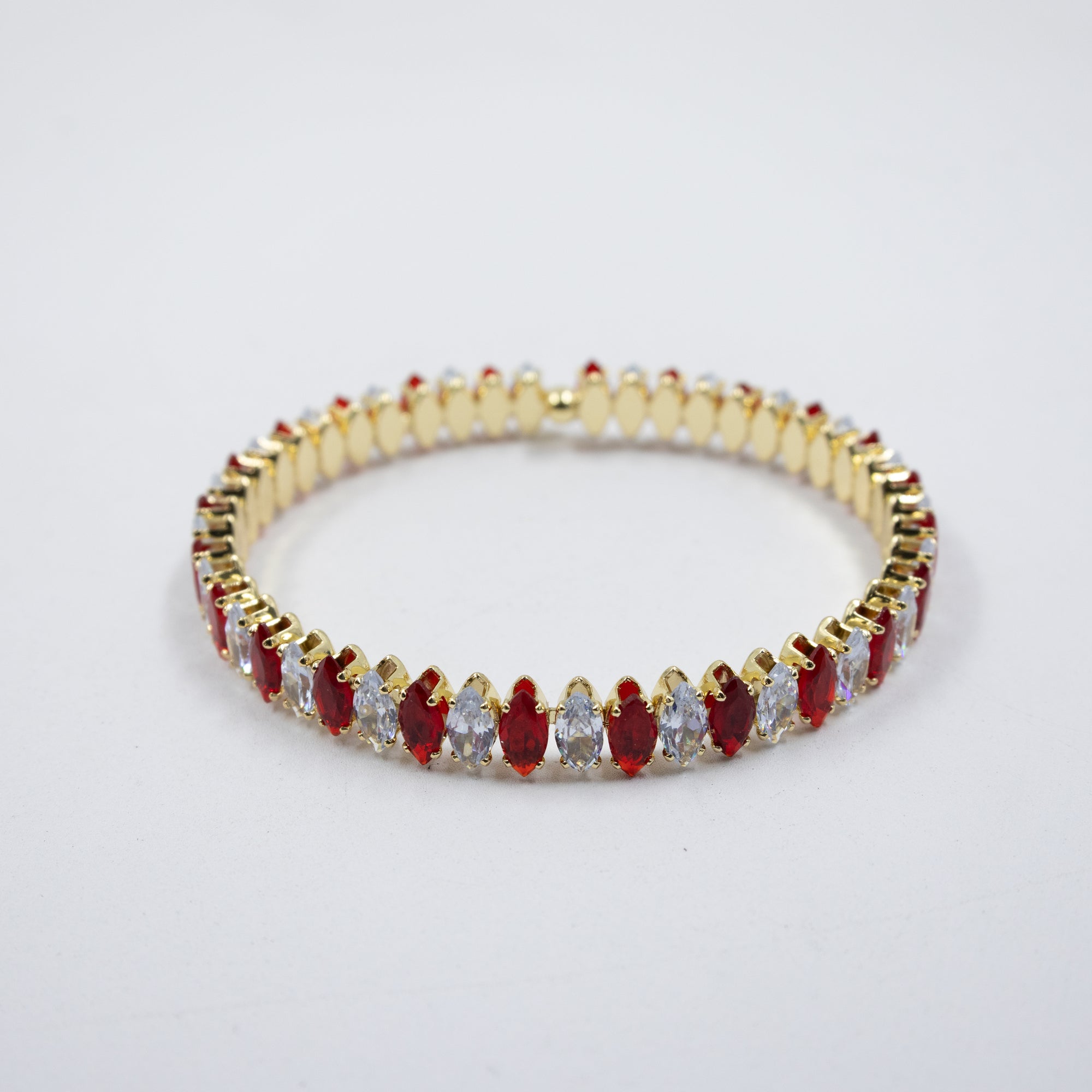 Pulseras Doradas con Piedras M3 Oro Laminado