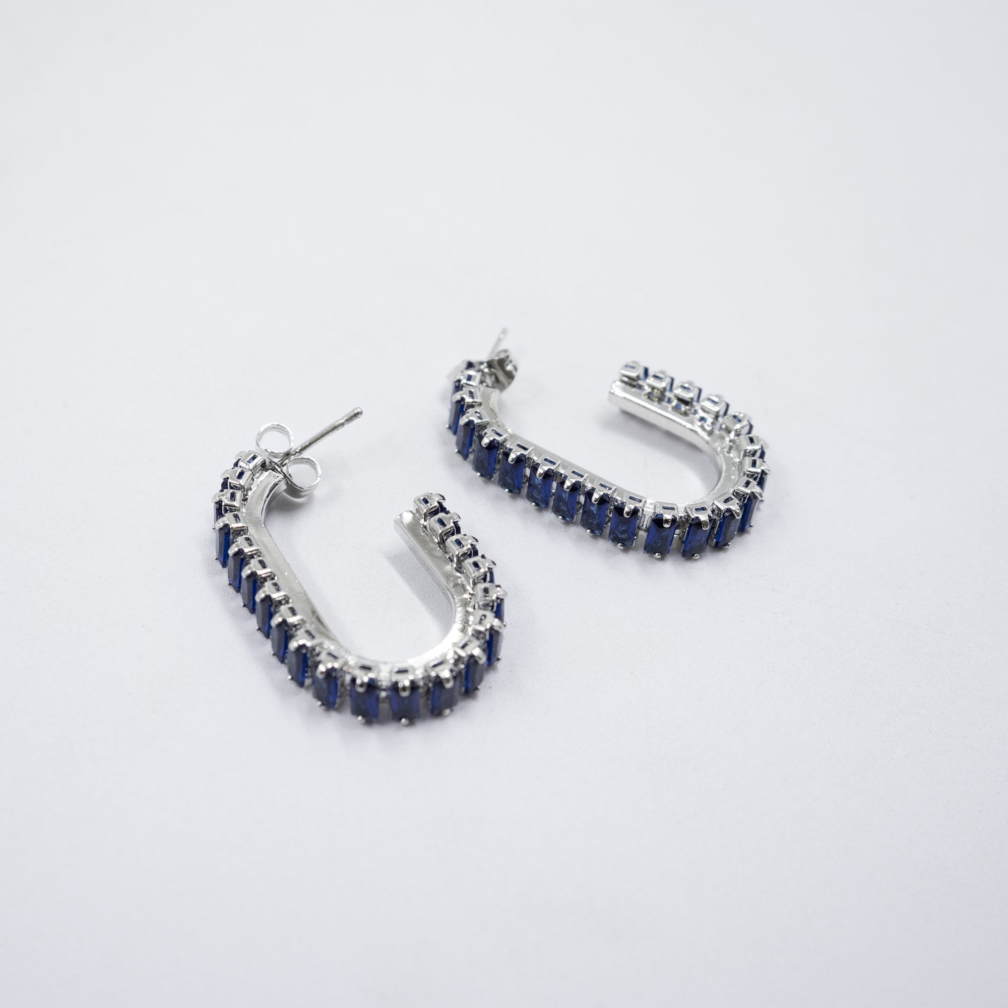 Aretes Plateados con piedras de color M11 Oro Laminado