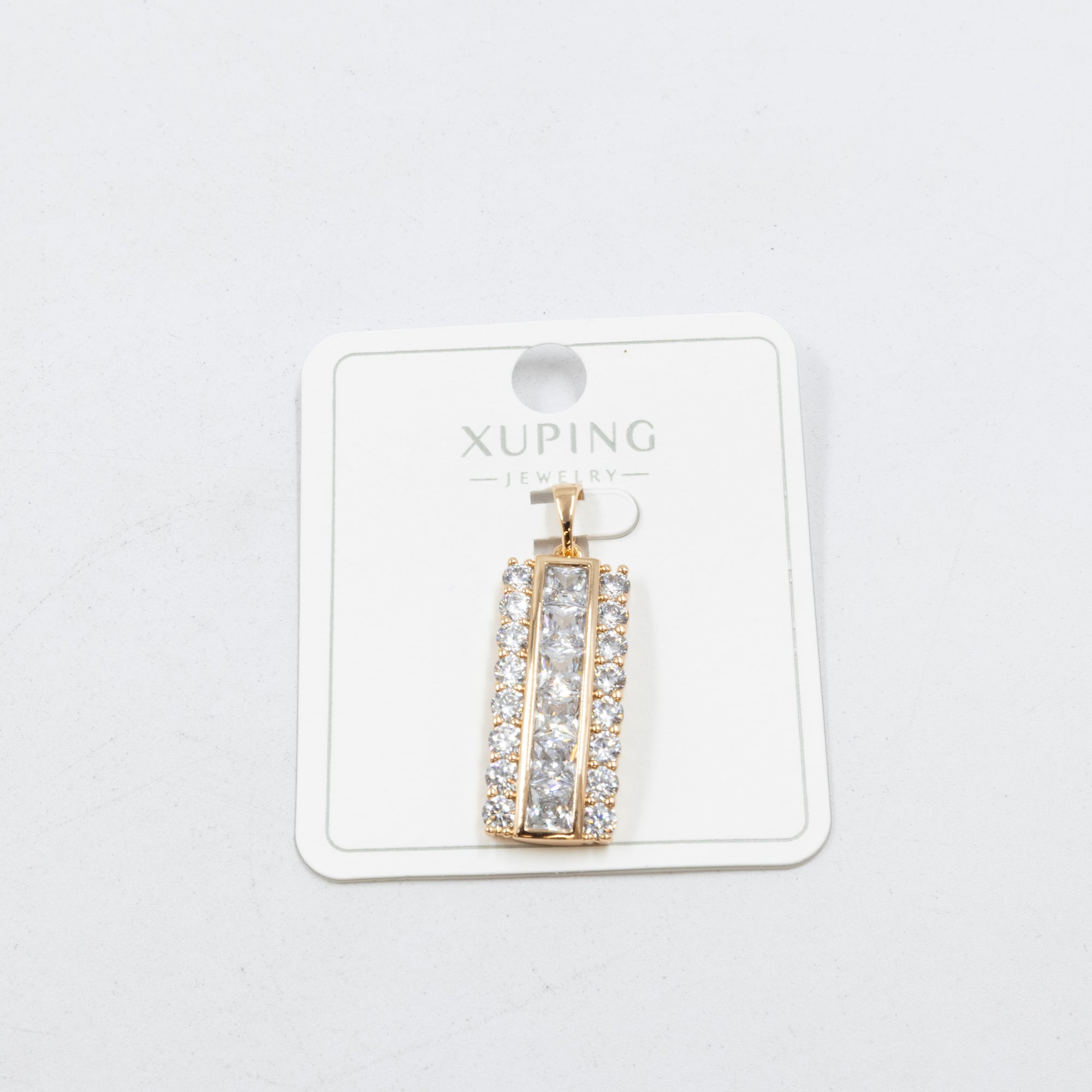 Dijes Xuping con Piedras M6 Oro Laminado