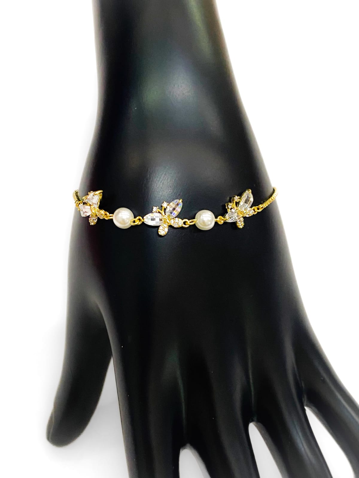 Pulsera de piedras con dije - M3 Oro Laminado
