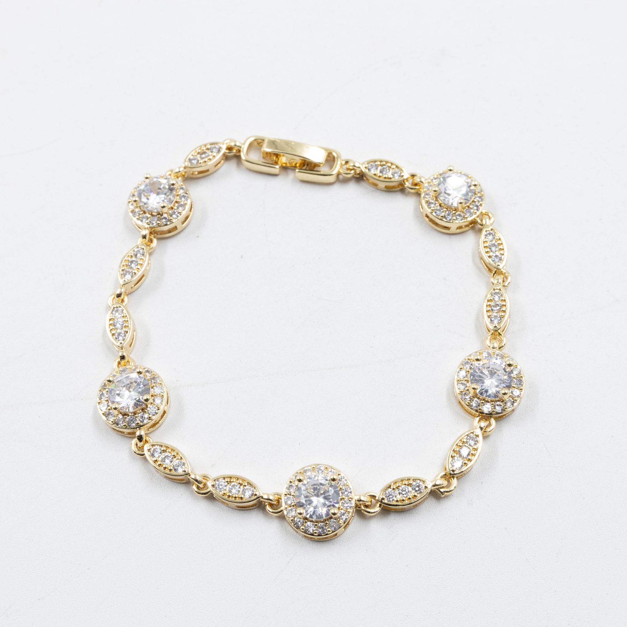 Pulseras Doradas con Piedras M6 Oro Laminado