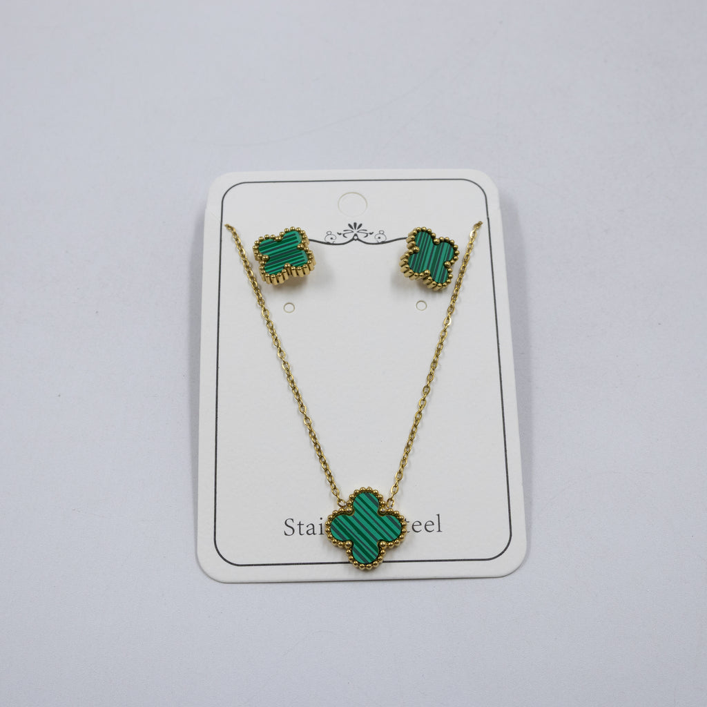 Conjunto Dorado de Trebol M1 Oro Laminado