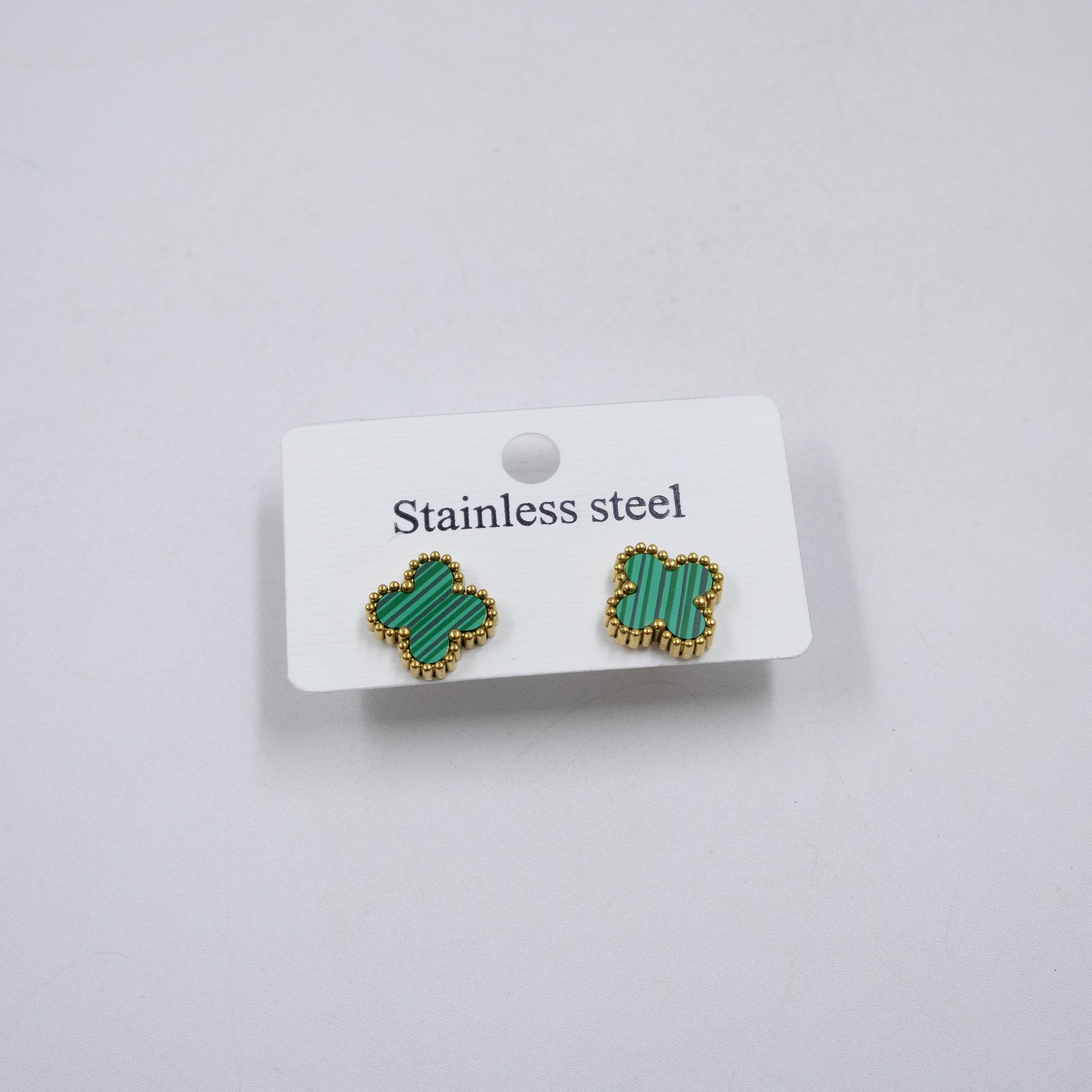 Aretes Dorados de Trebol M3 Oro Laminado