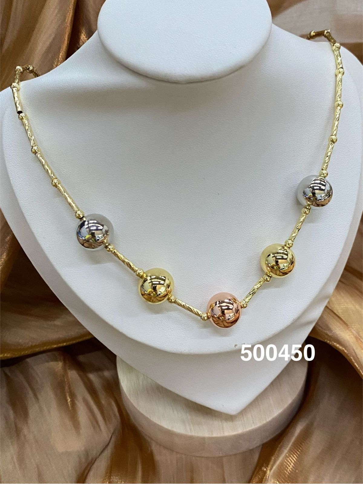 Collares Dorados de Cuentas M2 Oro Laminado