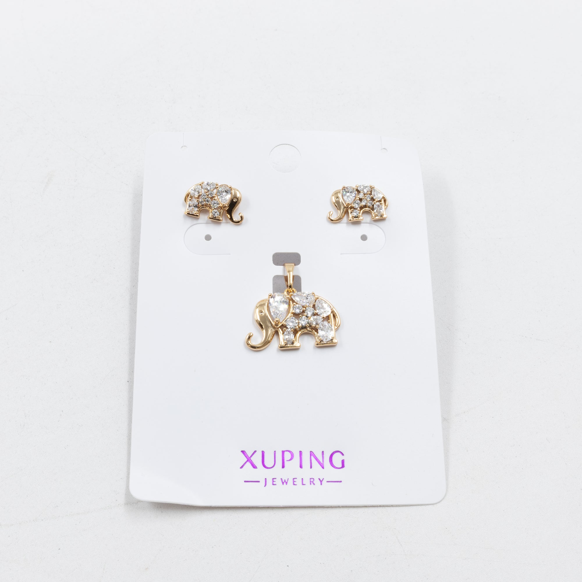 Conjunto de de Aretes y Dije M1 Oro Laminado