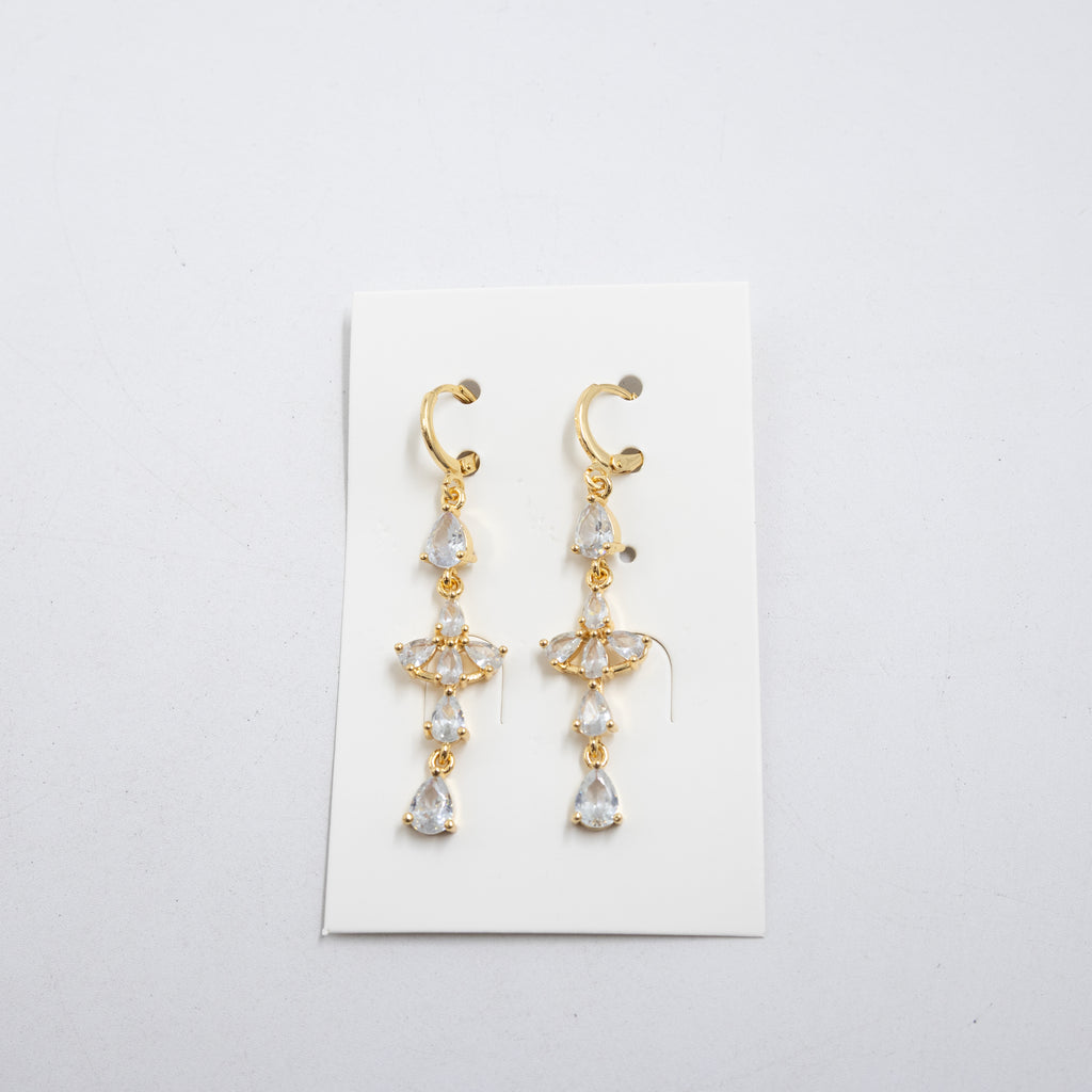 Aretes Largos Dorados con piedras M7 Oro Laminado