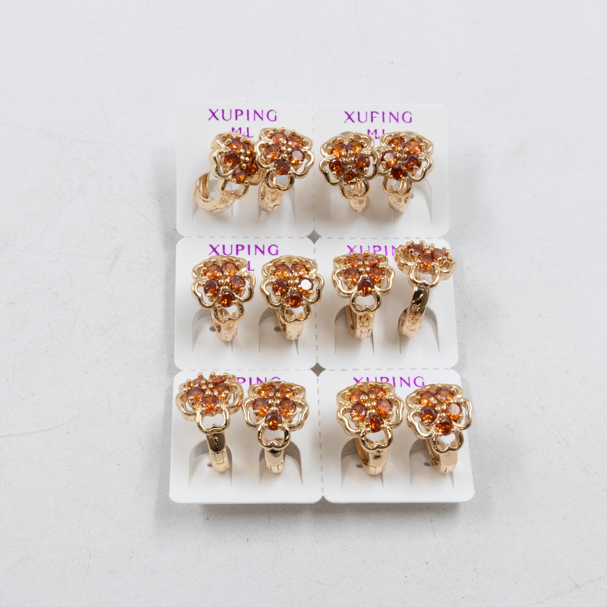 Paquete de 6 pares de Aretes Xuping Dorado M3 Oro Laminado