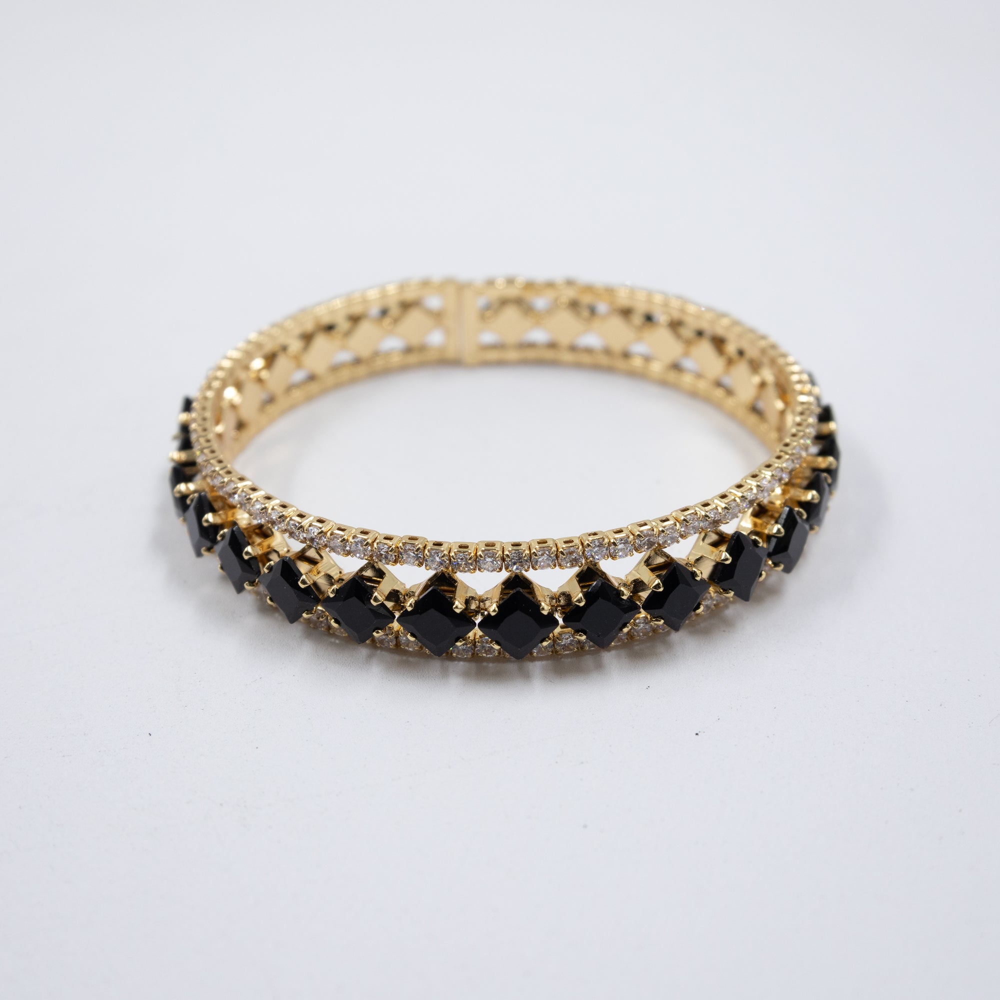 Pulseras Doradas con Piedras M2 Oro Laminado