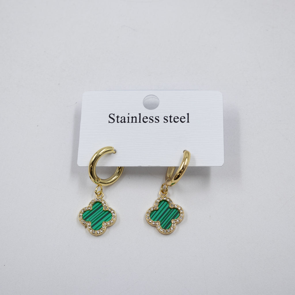 Aretes Dorados de Trebol M1 Oro Laminado