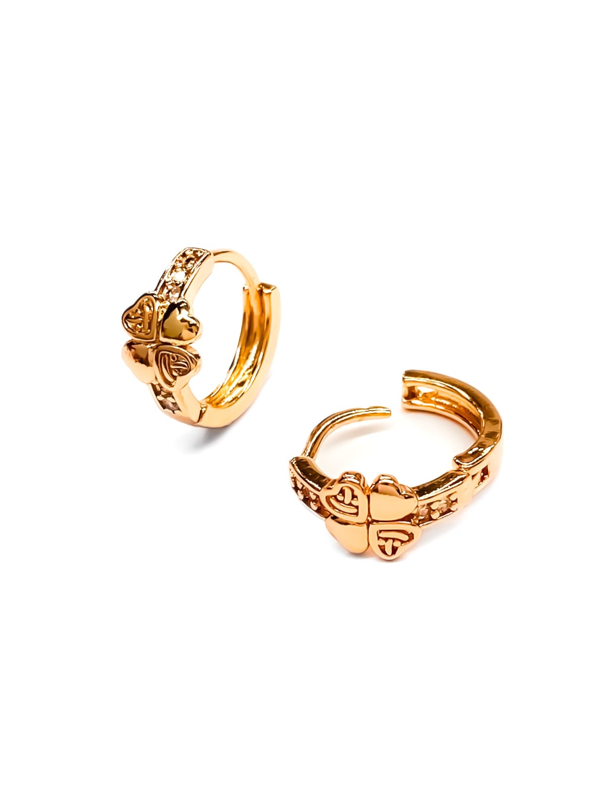 ARETES HUGGIES M22 - ORO LAMINADO
