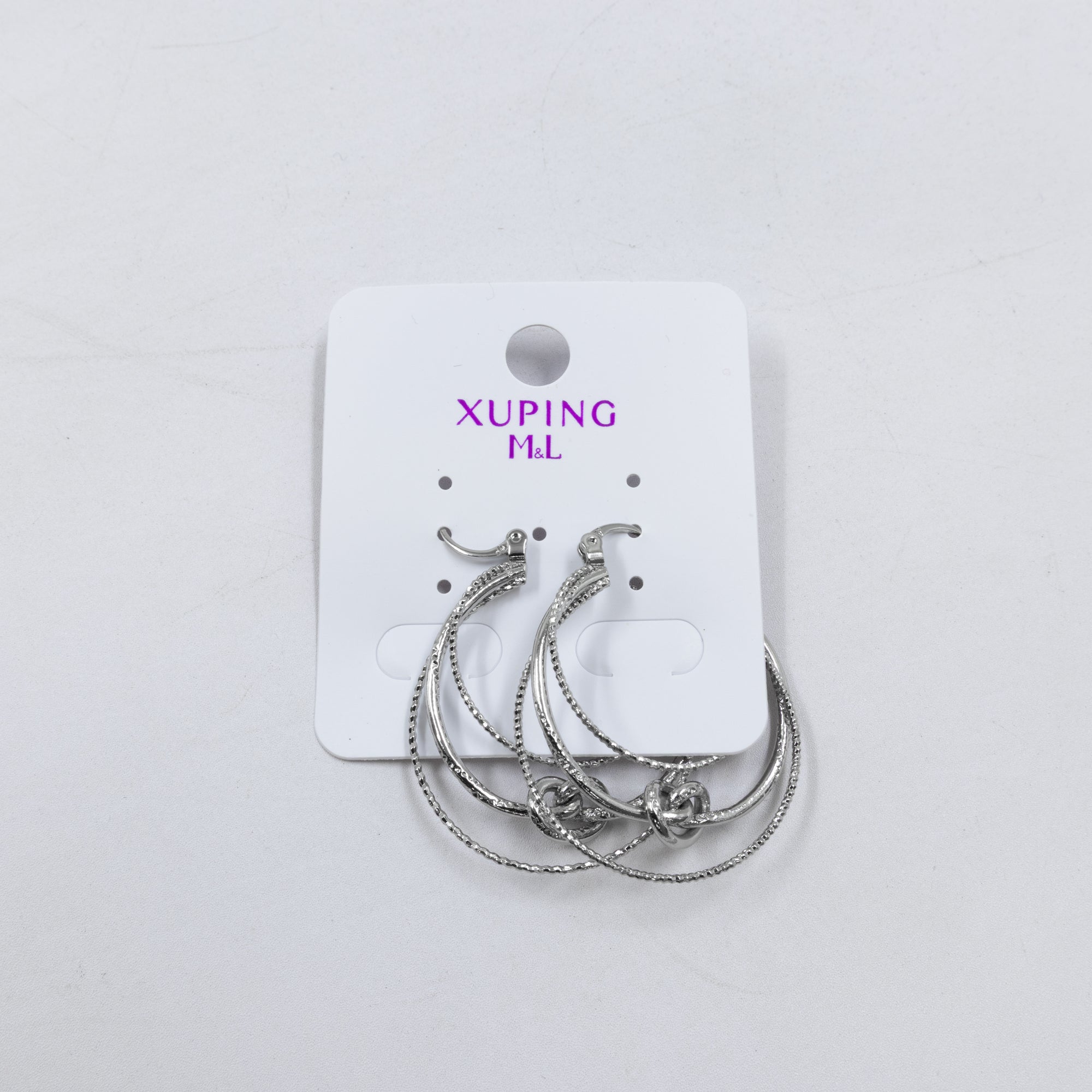 Aretes Plateados de Broche M16 Oro Laminado