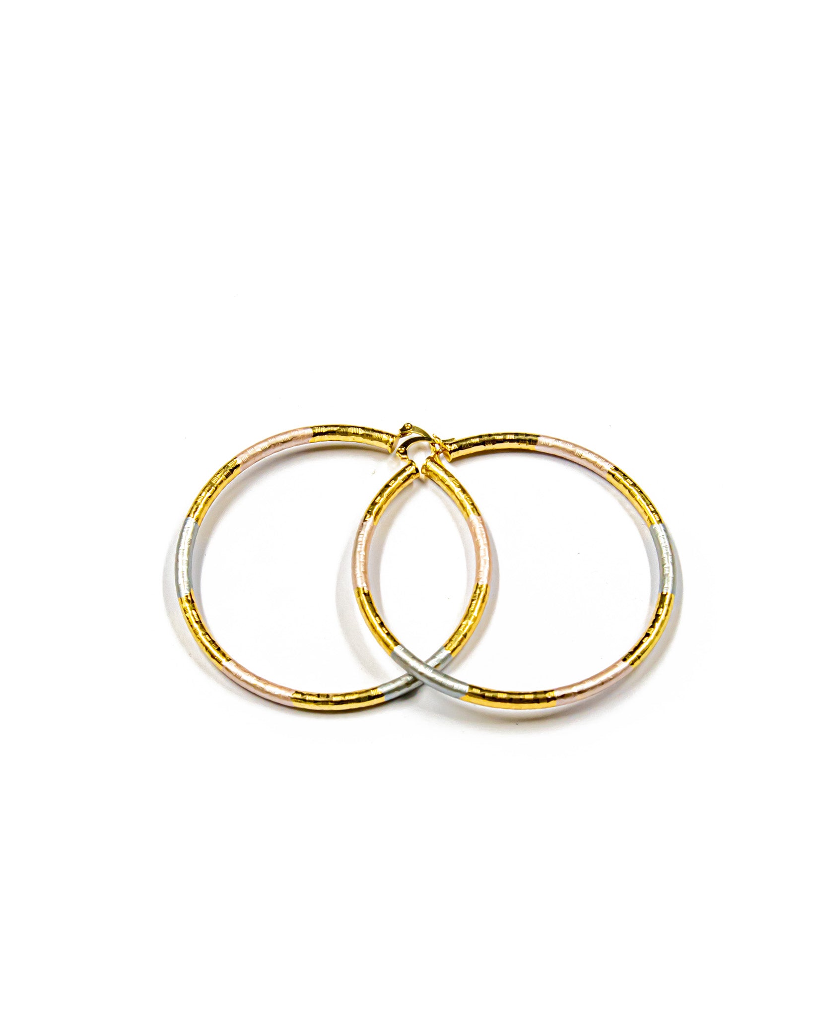 Arete tipo arracada - M1 Oro Laminado