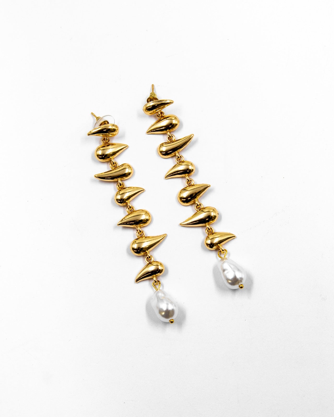 ARETES CON PERLAS M2 - ORO LAMINADO