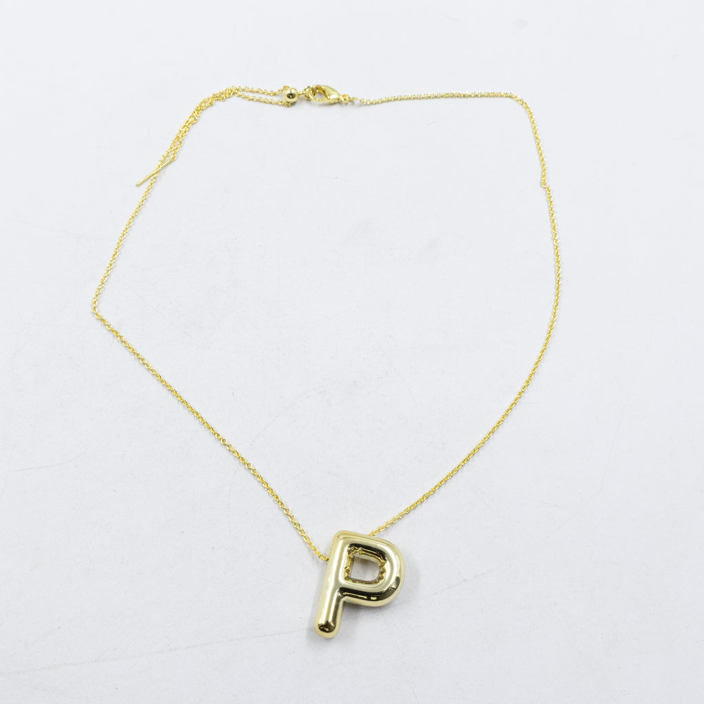 Collar Dorado con Dije de letras Grandes M2 Oro Laminado