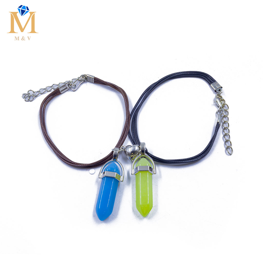Pulseras con dijes de Piedras de Pareja M11 Oro Laminado
