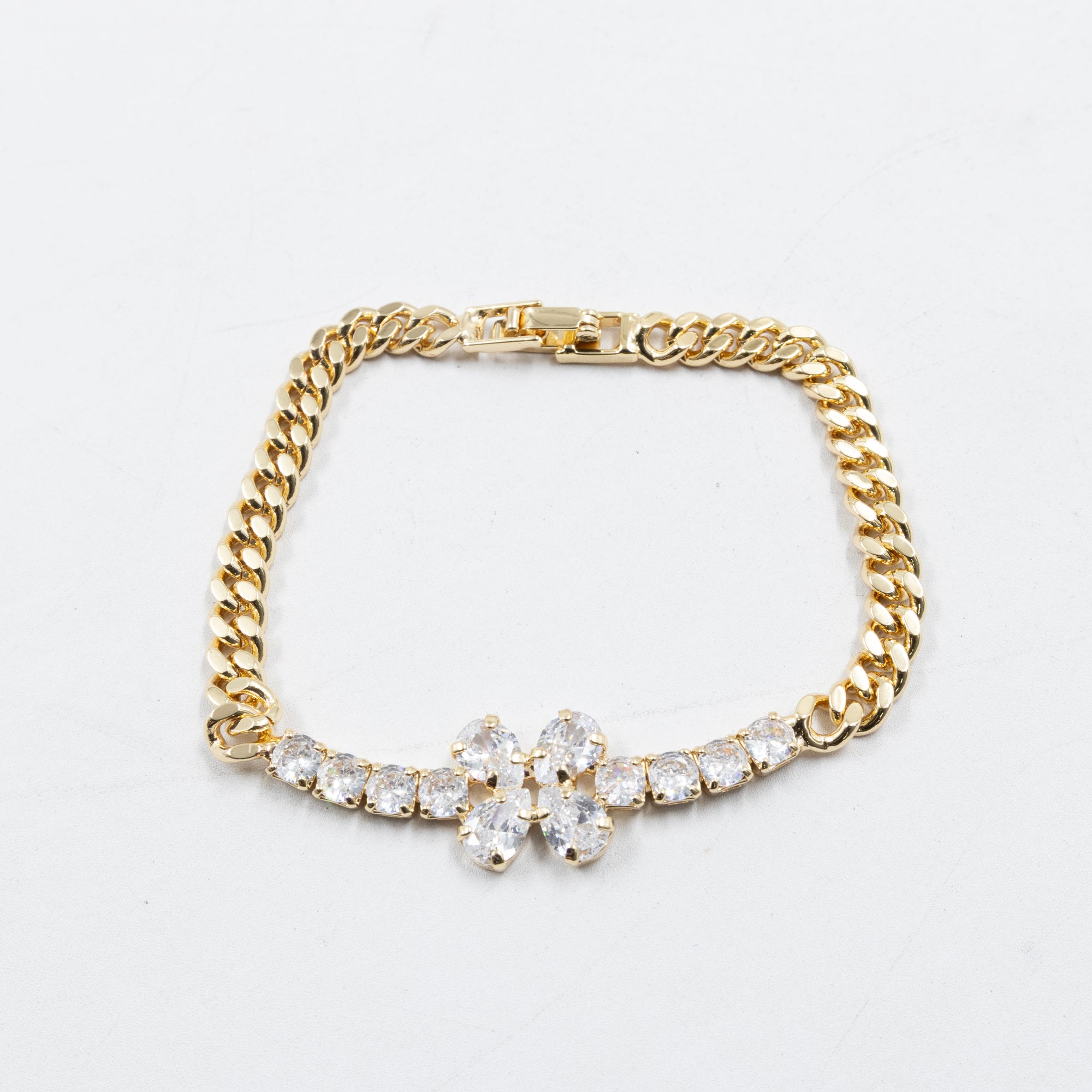 Pulseras Doradas con Piedras M5 Oro Laminado