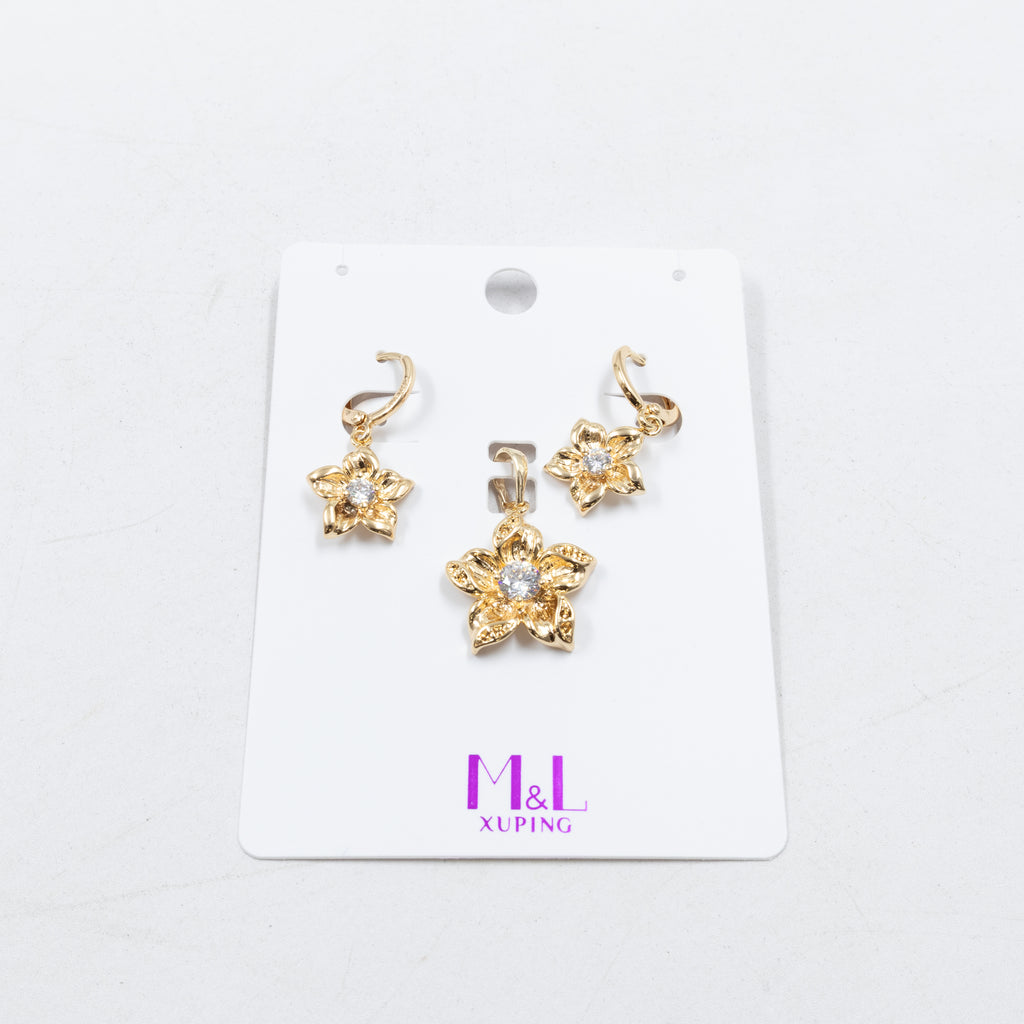 Conjunto de de Aretes y Dije M10 Oro Laminado