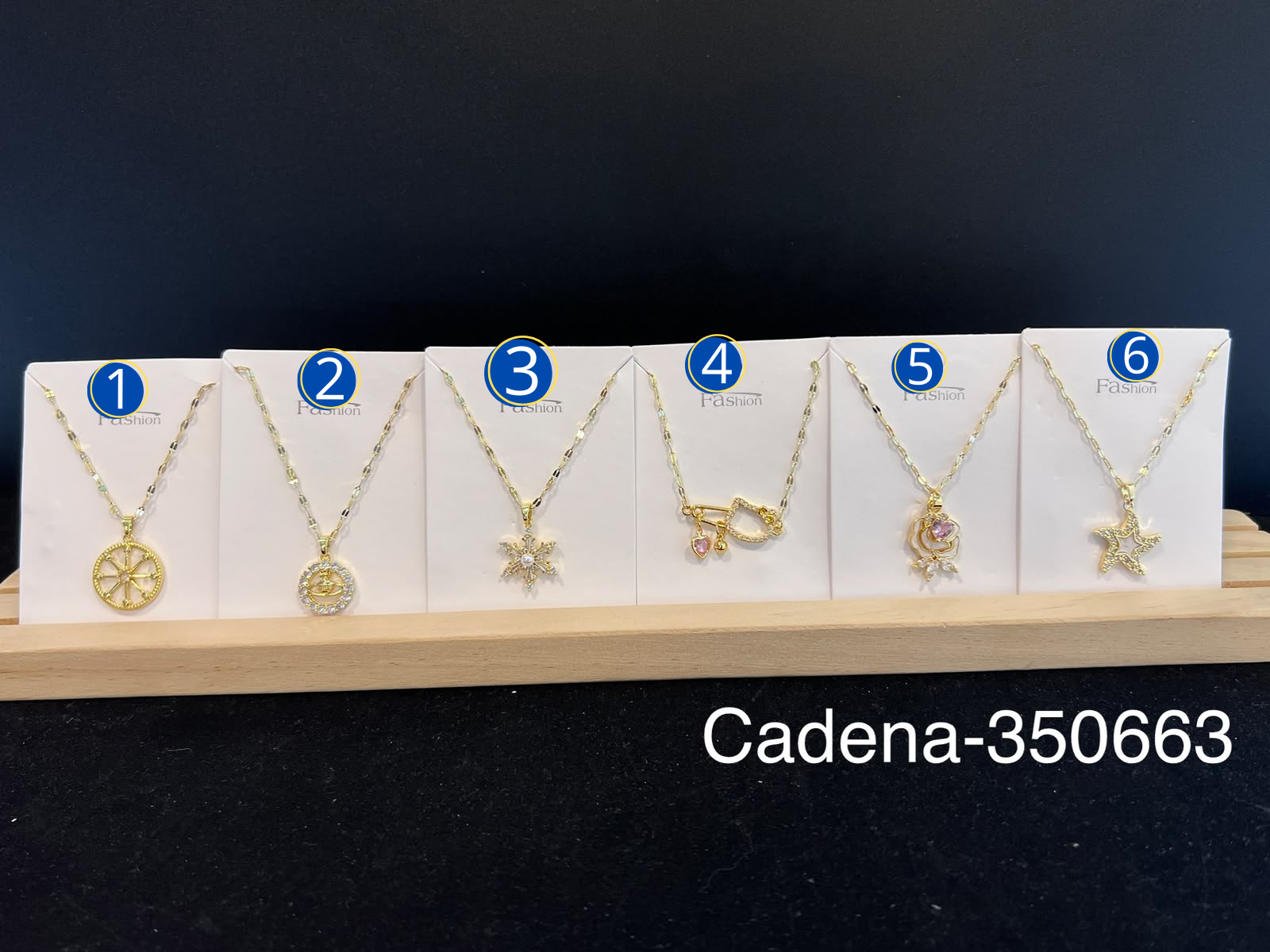 [13/AGOSTO/26] Collares Dorados con Dije M2 Oro Laminado