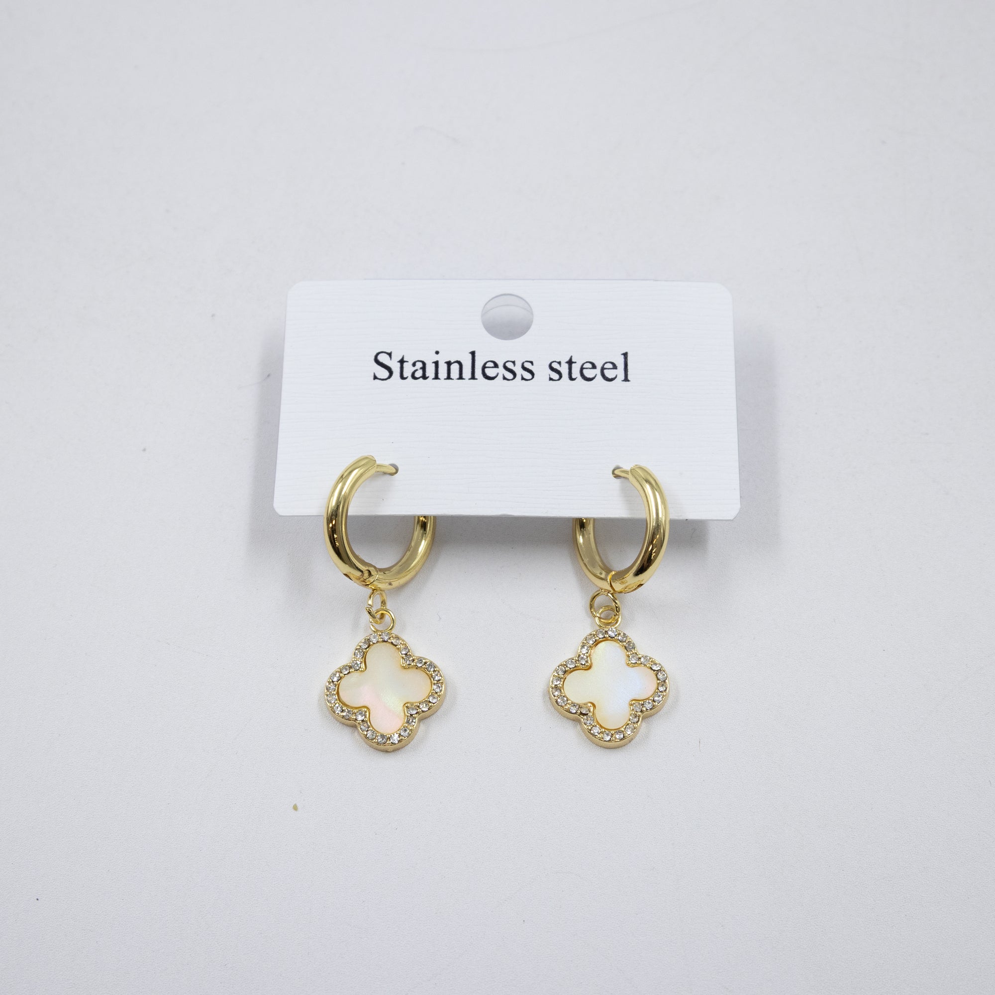 Aretes Dorados de Trebol M1 Oro Laminado