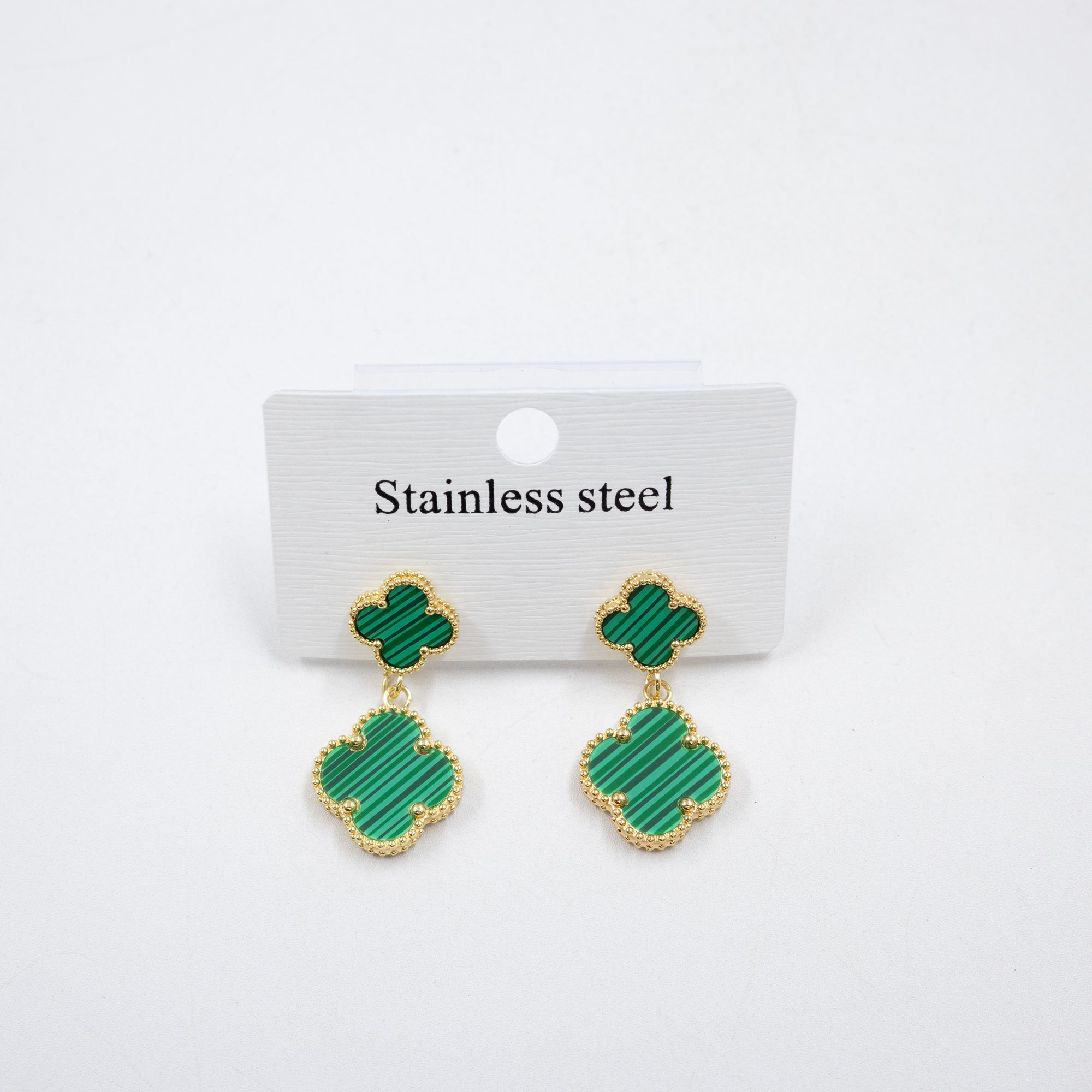 Aretes Dorados de Trebol M3 Oro Laminado