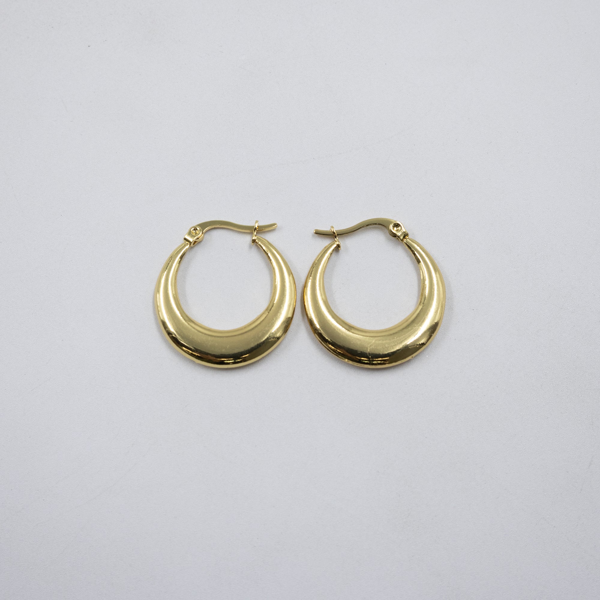 Aretes Dorados Chicos M2 Oro Laminado