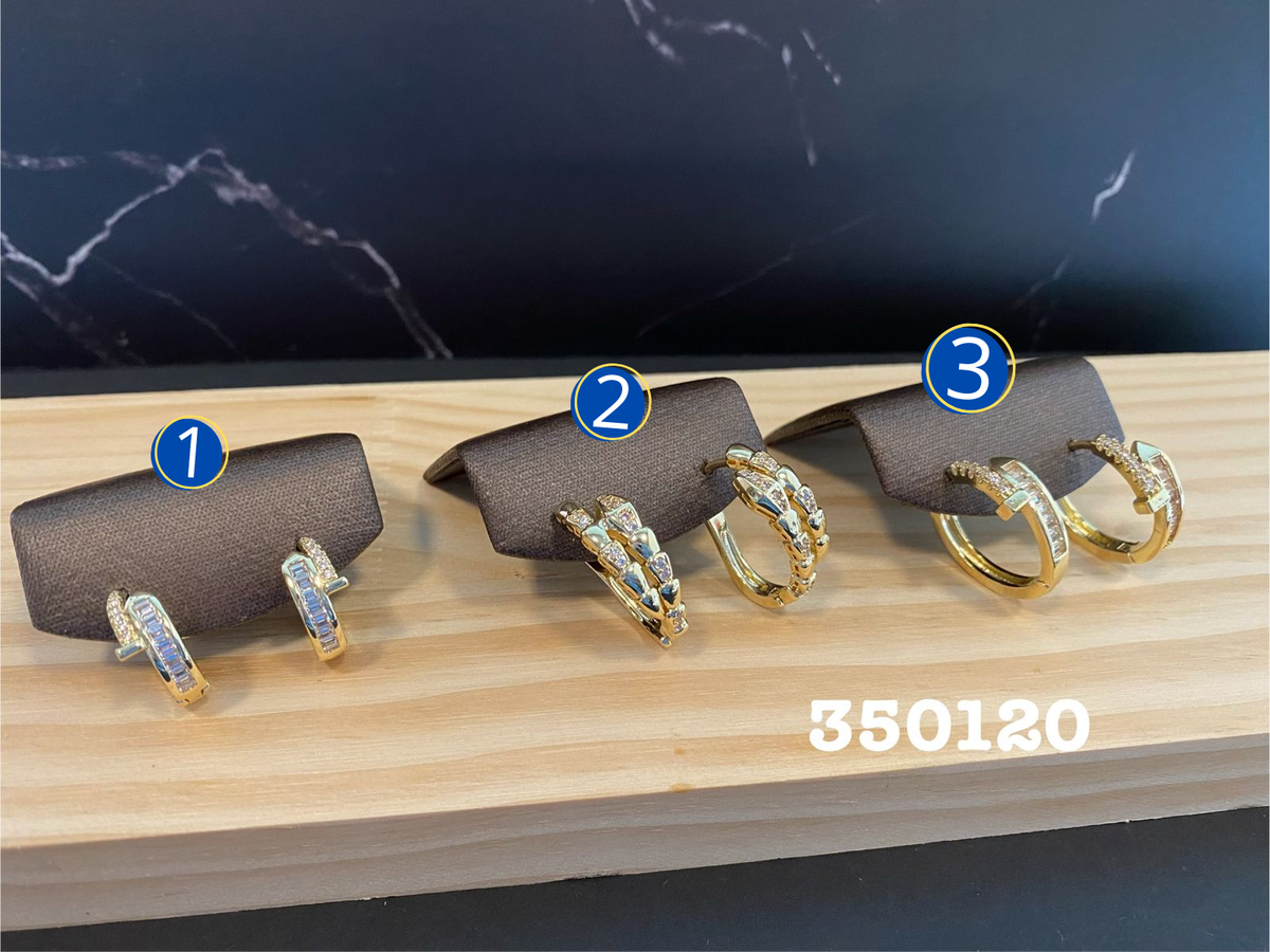 Aretes Dorados con piedras M2 Oro Laminado