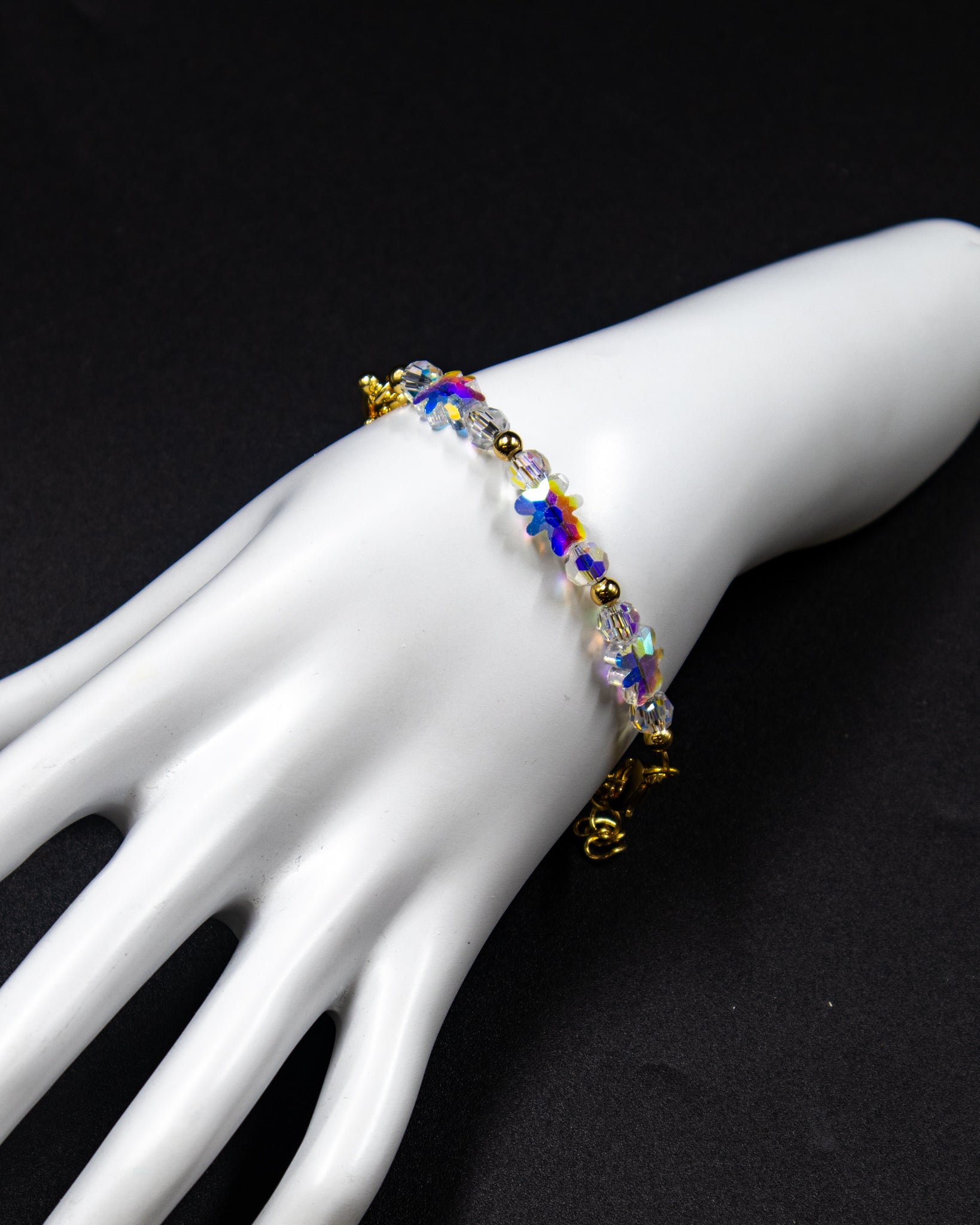Pulsera con dijes tornasol - M1 Oro Laminado