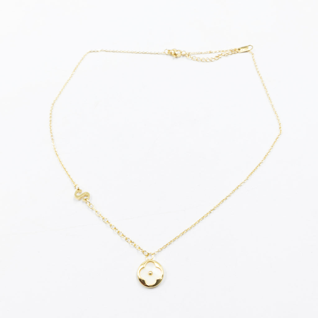 Collares Dorados con dijes de letra S,T,V y dije de Trebol M6 Oro Laminado