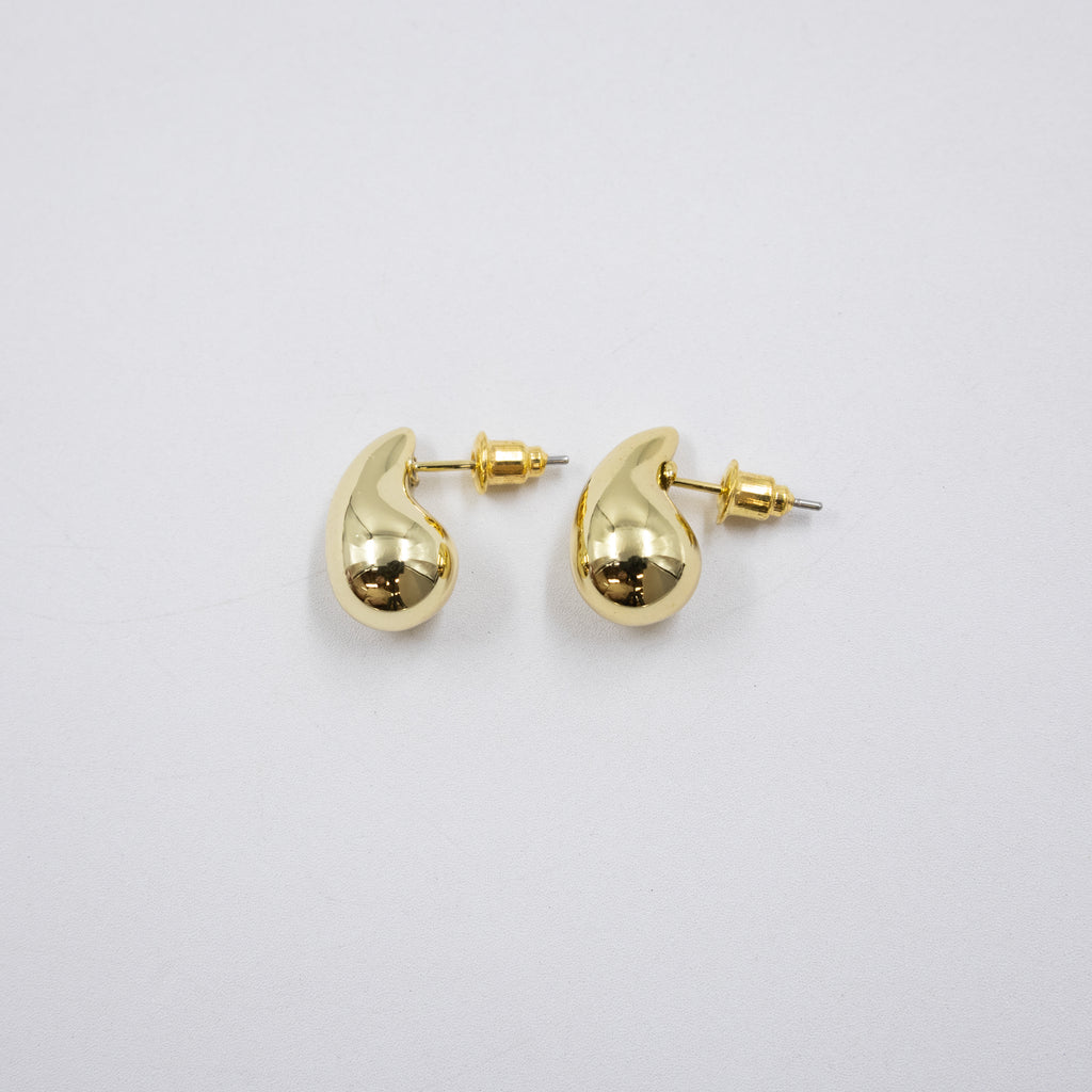Aretes Dorados y Plateados M6 Oro Laminado