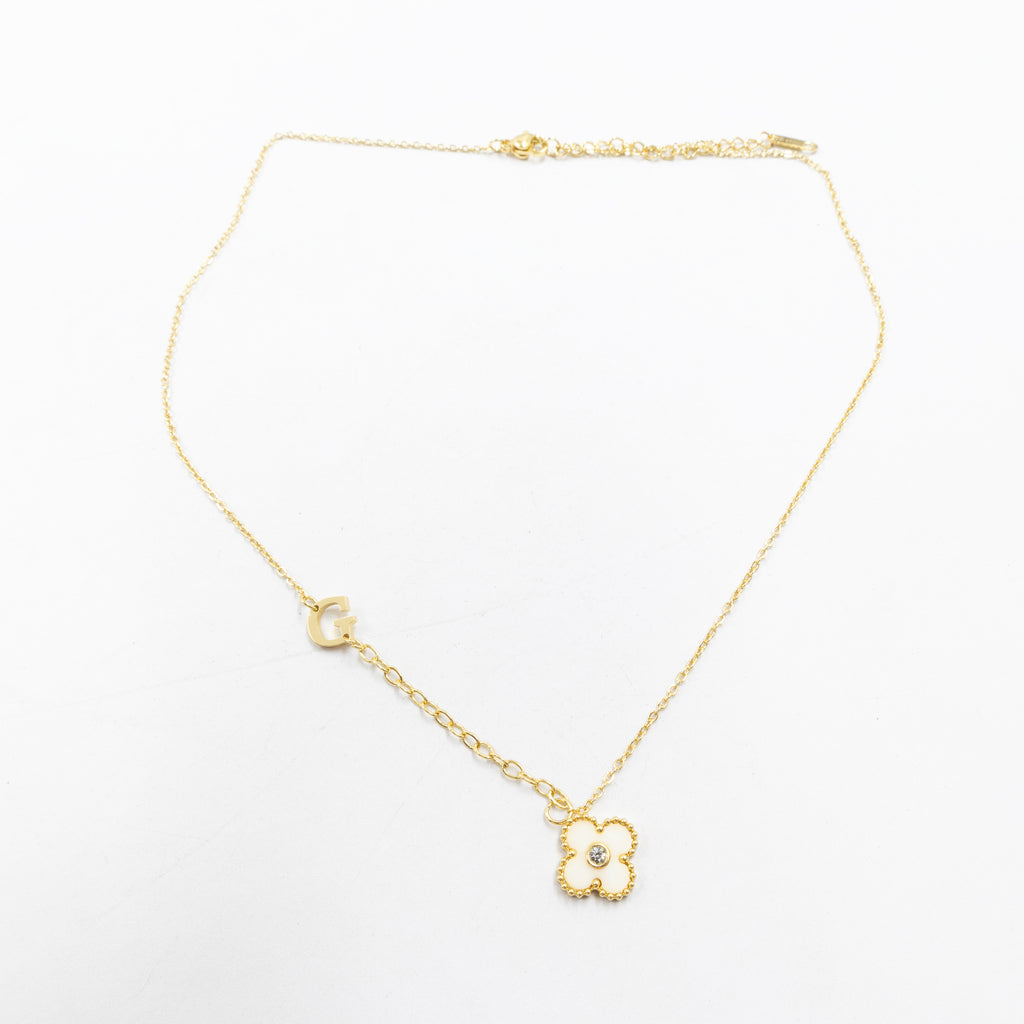 Collar de Dije de Trebol y letra G,I,J M3 Oro Laminado