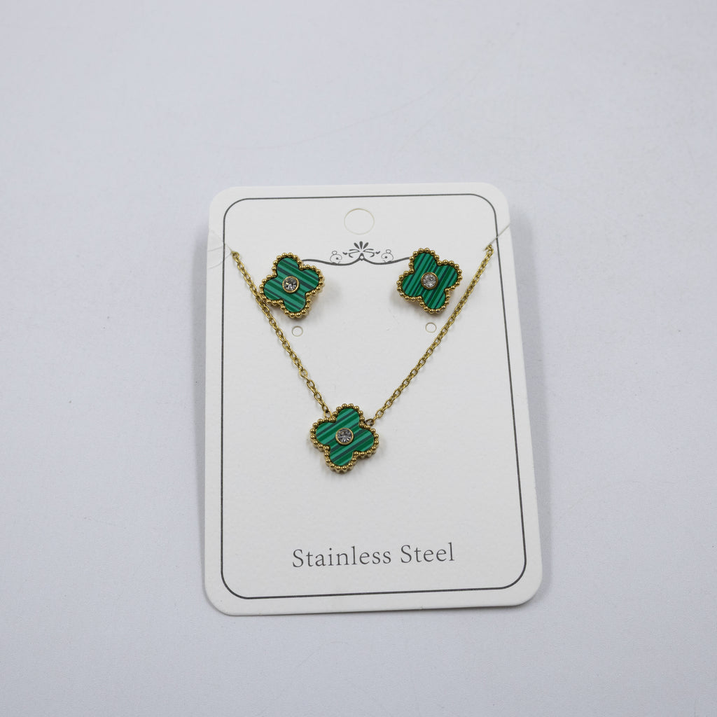 Conjunto Dorado de Trebol M1 Oro Laminado