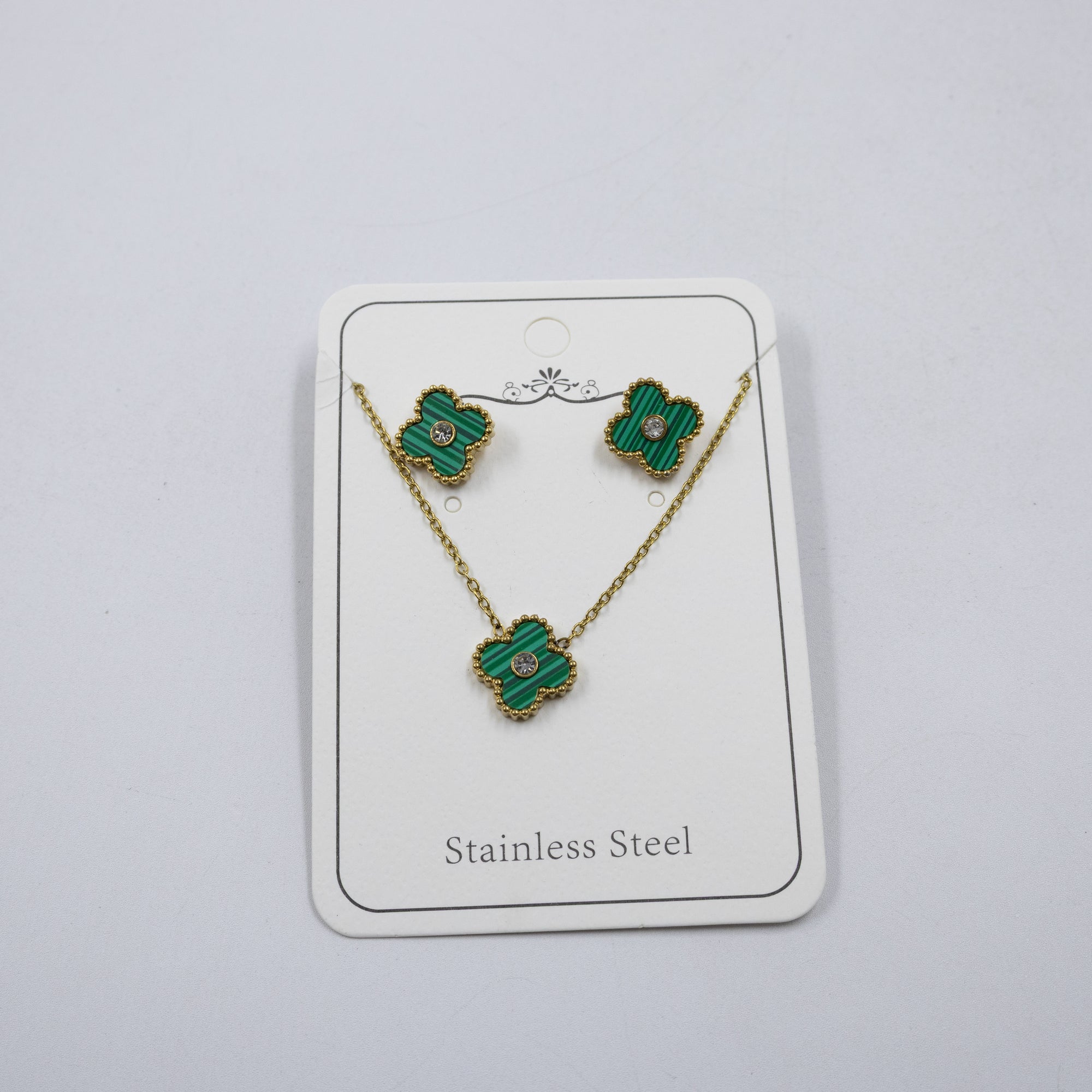 Conjunto Dorado de Trebol M1 Oro Laminado