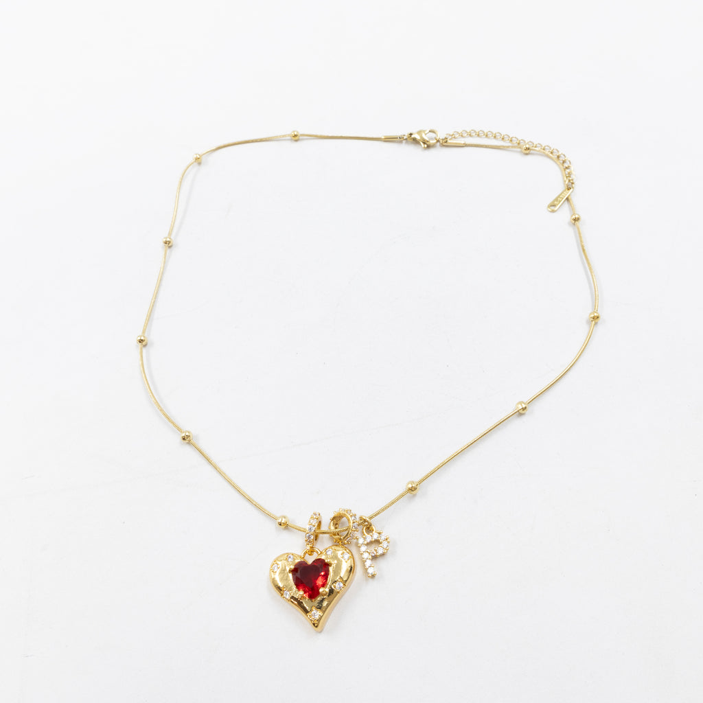 Collares Dorados con dije de Letra y corazón M3 Oro Laminado
