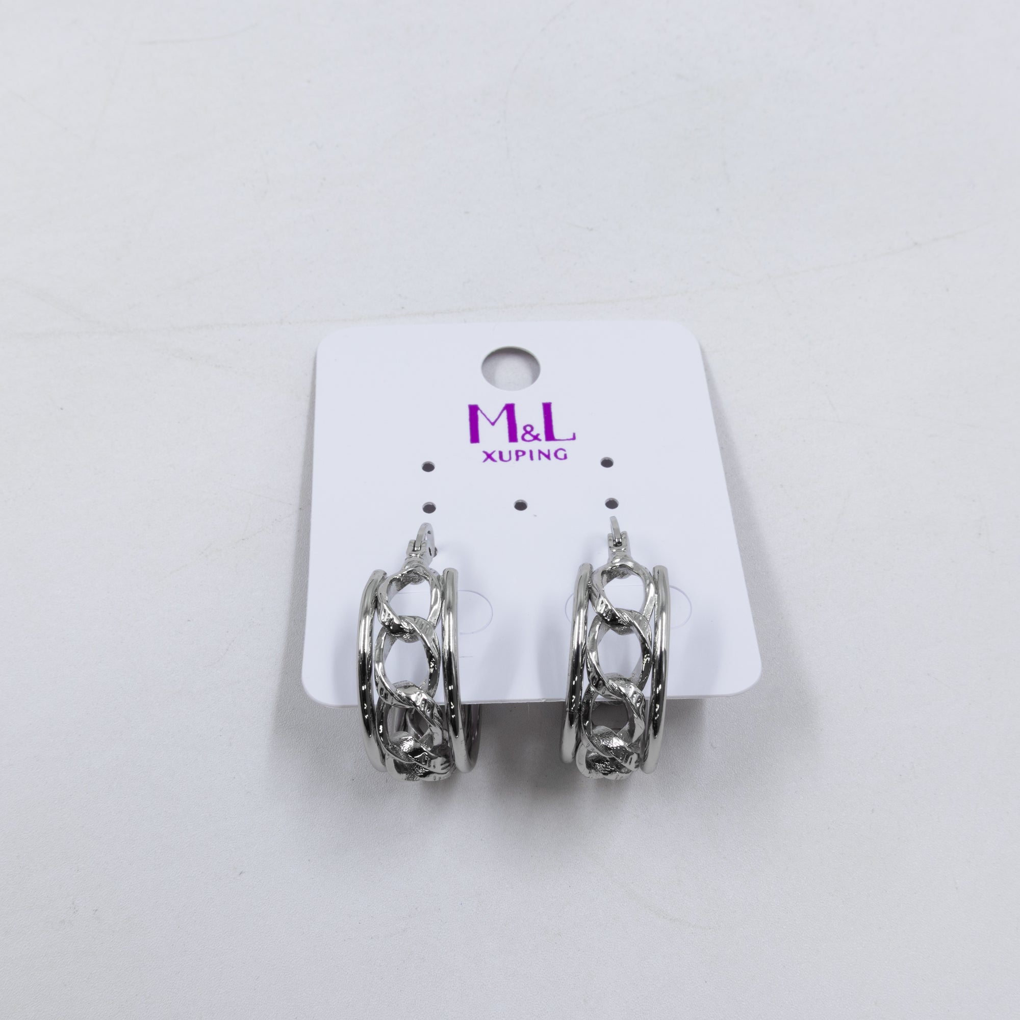 Aretes Plateados de Broche M16 Oro Laminado