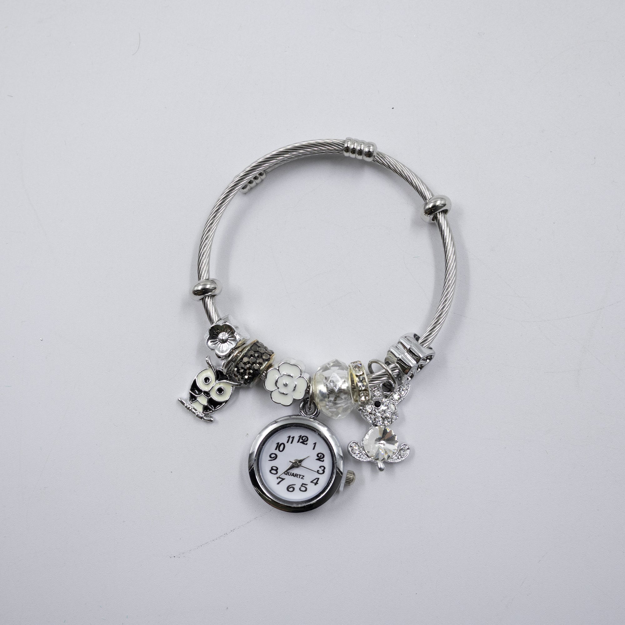 Pulsera tipo Pandora Plateadas M22 Oro Laminado