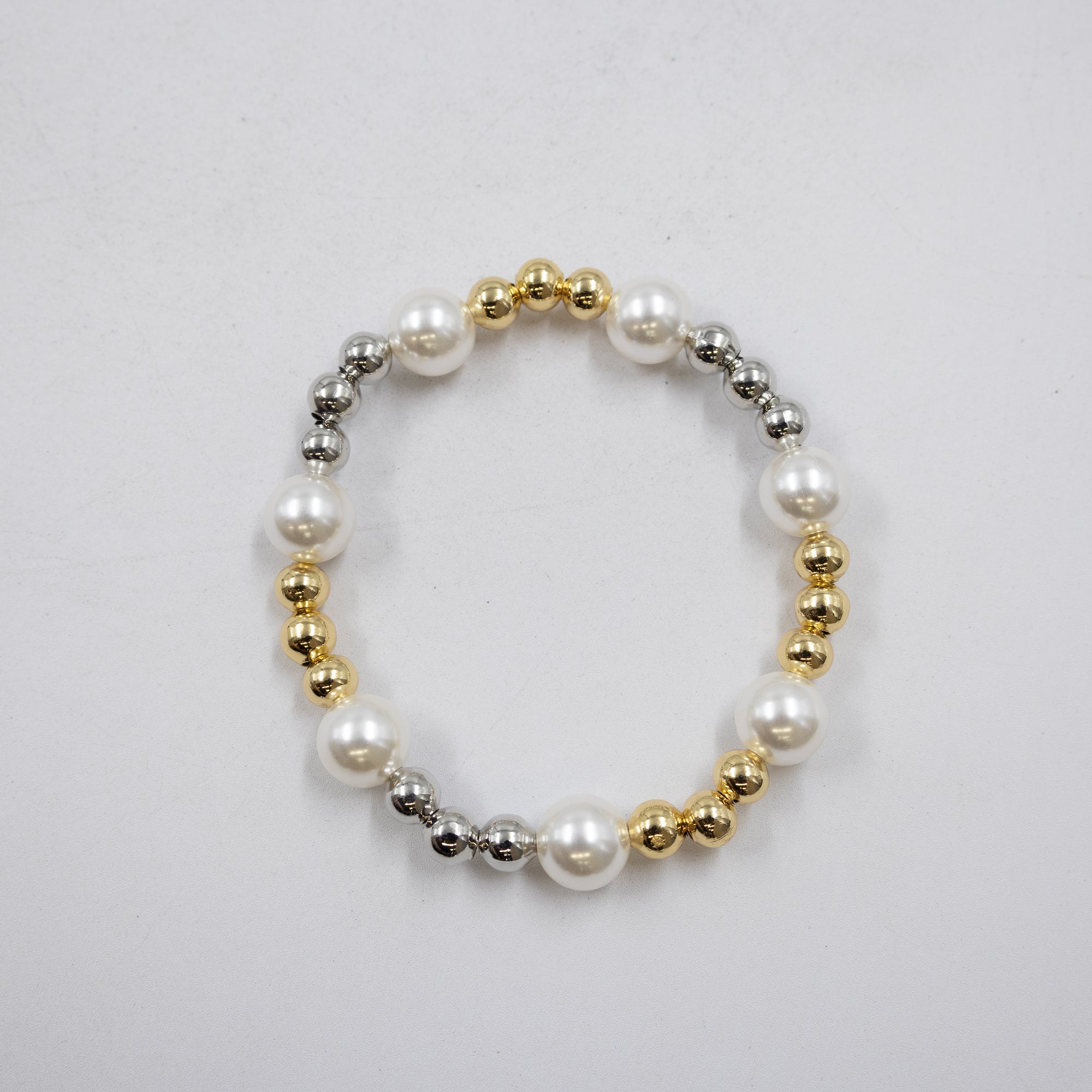 Pulseras Doradas y Plateadas con dije M1 Oro Laminado