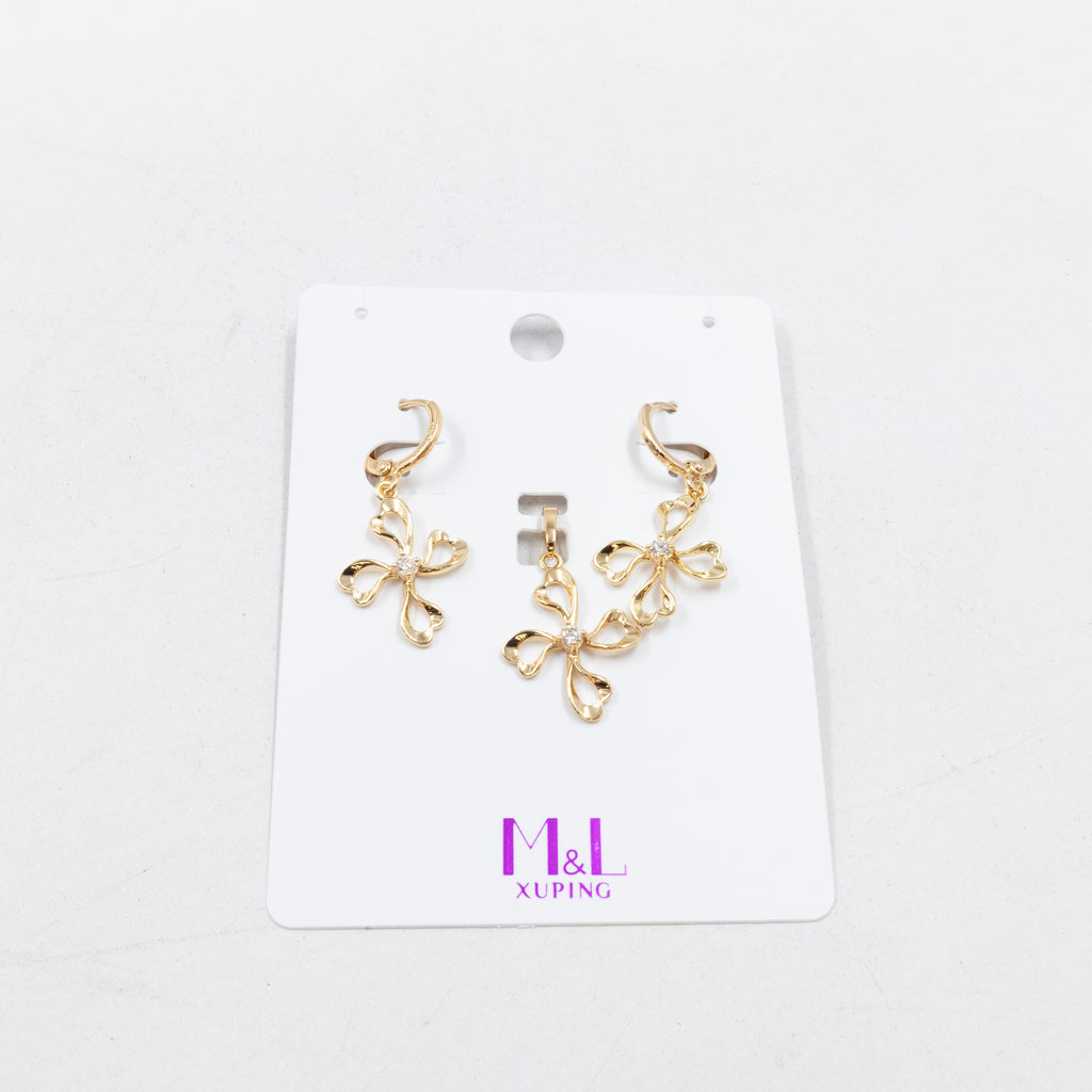 Conjunto de de Aretes y Dije M3 Oro Laminado
